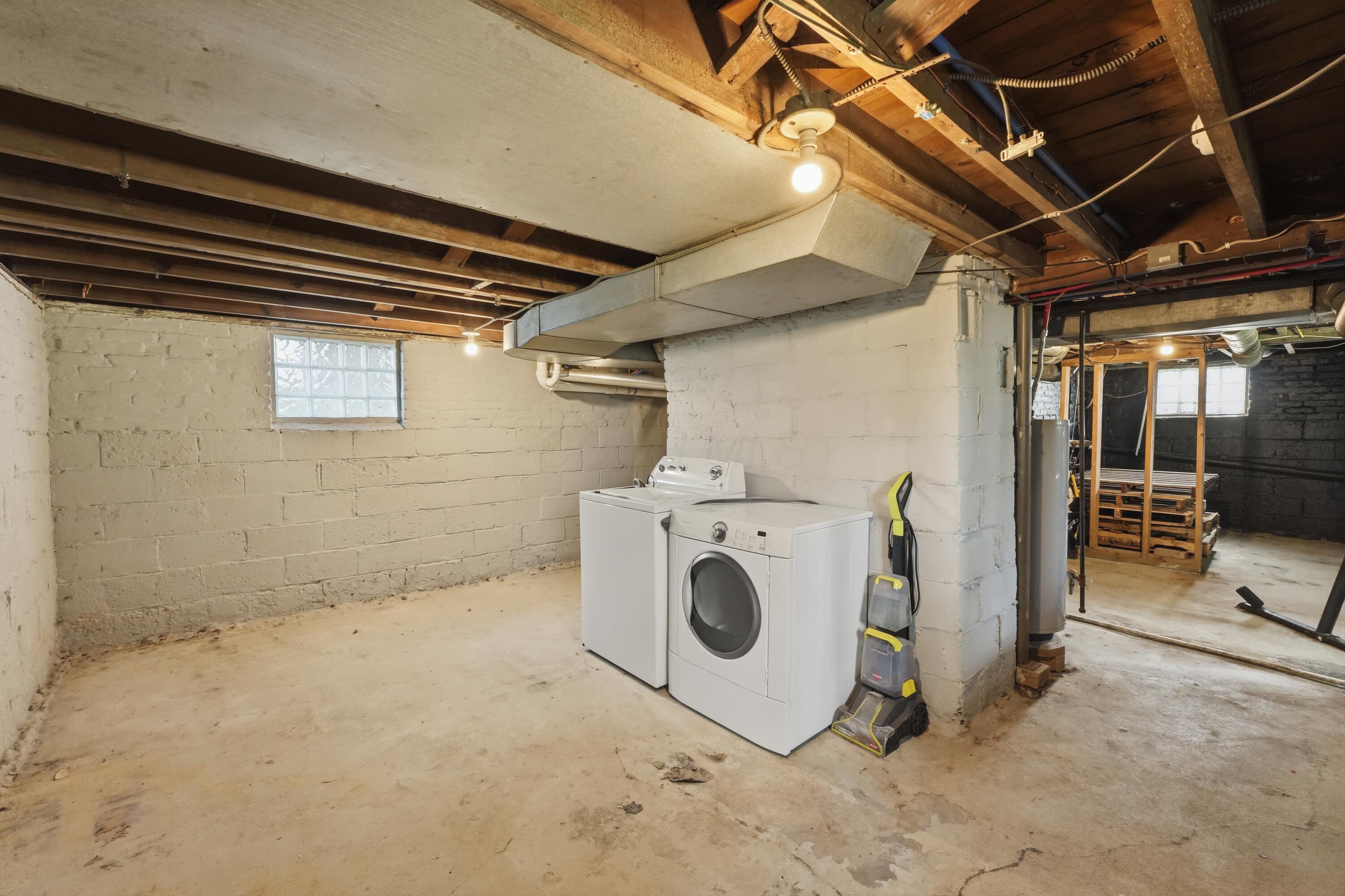 615 Larcomb Avenue Property Photo 27