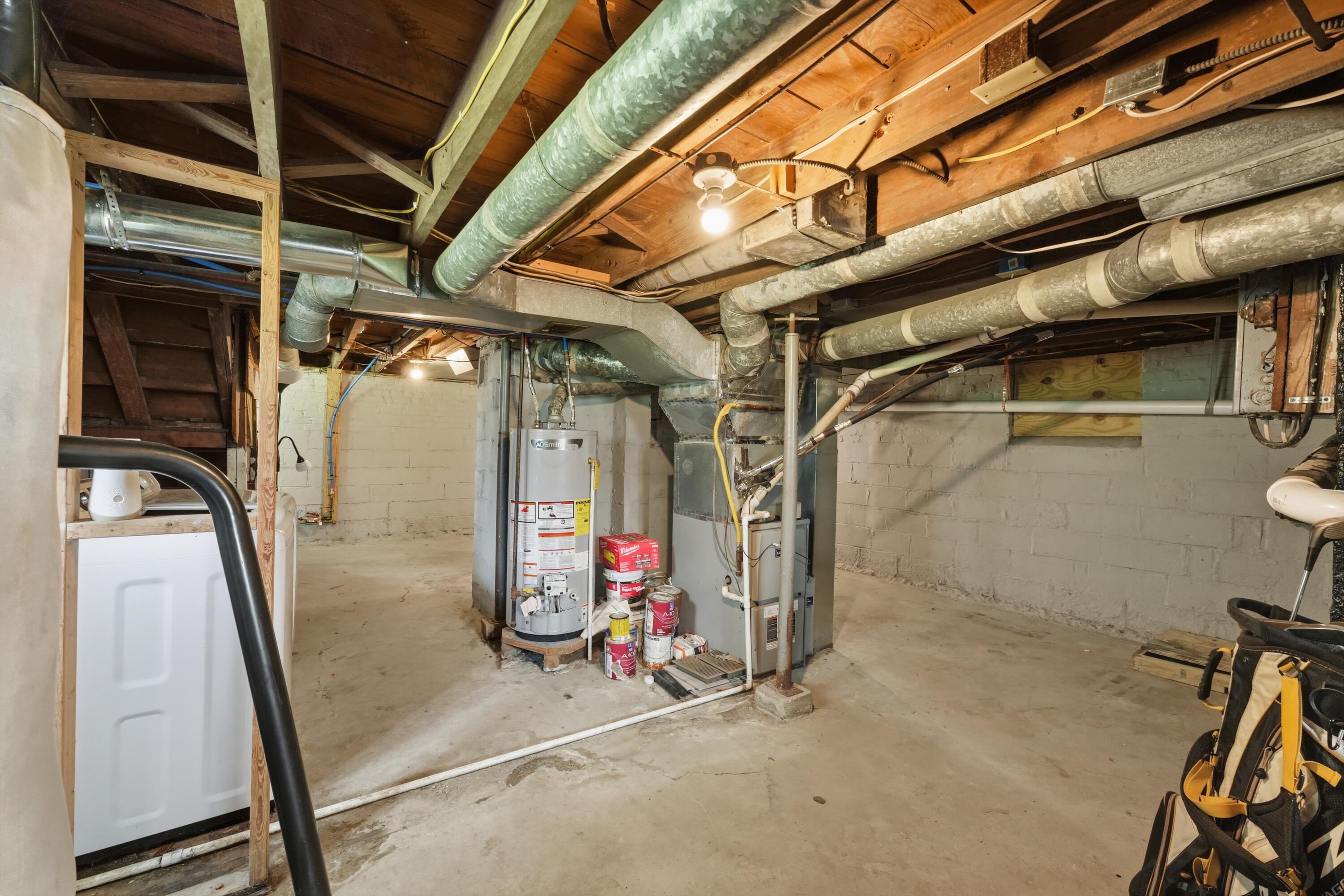 615 Larcomb Avenue Property Photo 29