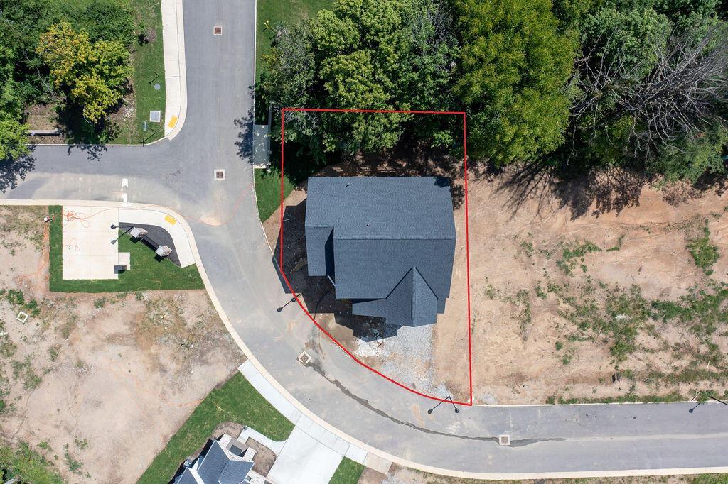 226022238 Property Photo 18