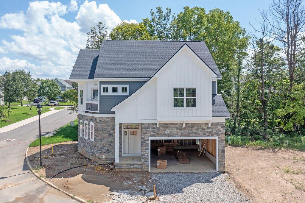 226022238 Property Photo 23