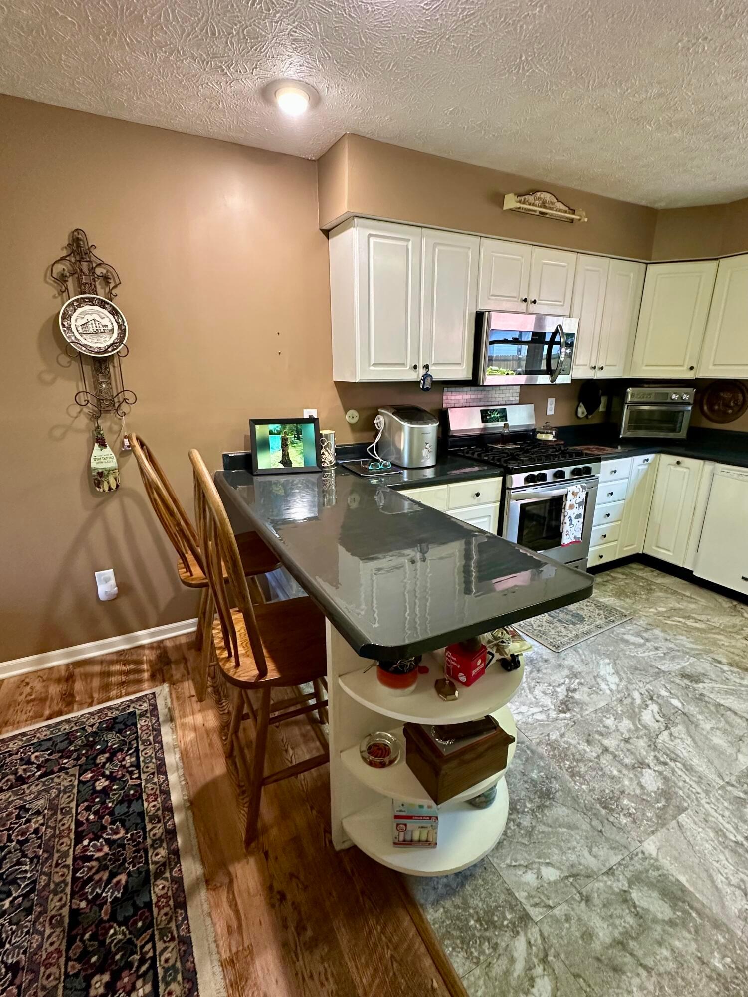 4116 Hamilton Road Property Photo 18