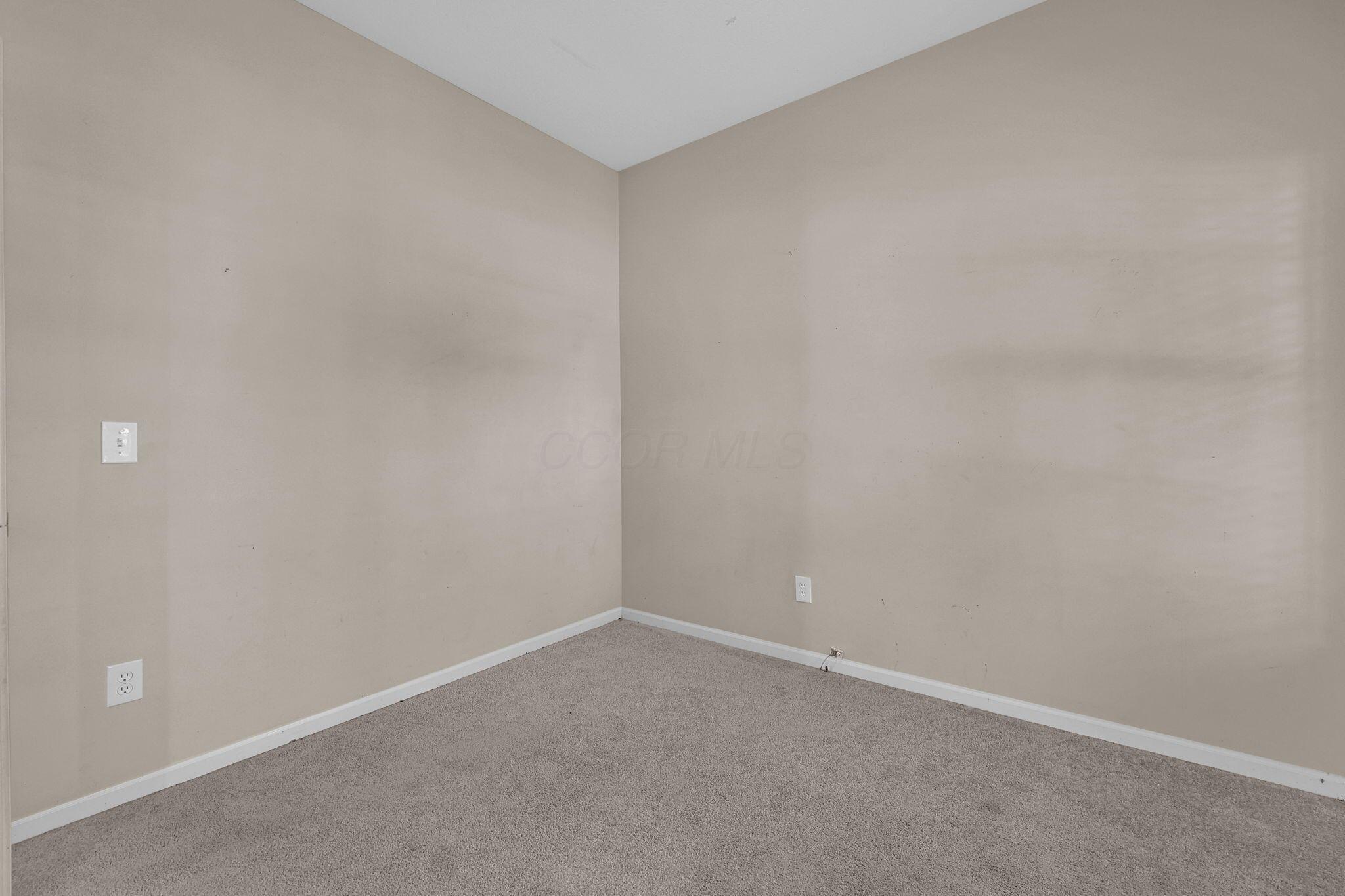116 Ellington Boulevard Property Photo 9
