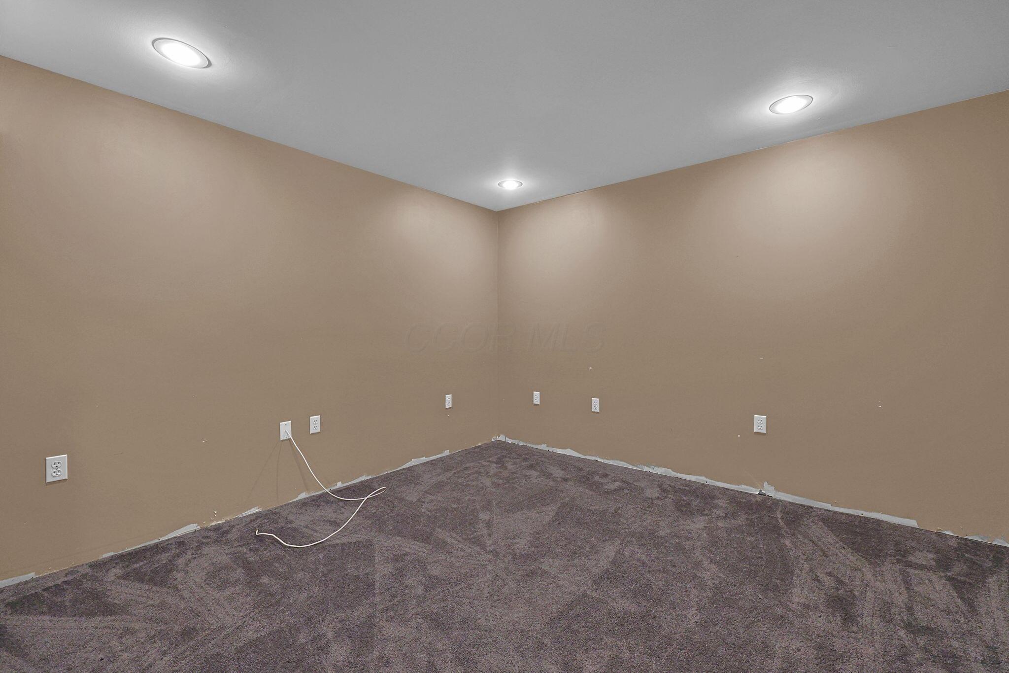 116 Ellington Boulevard Property Photo 34
