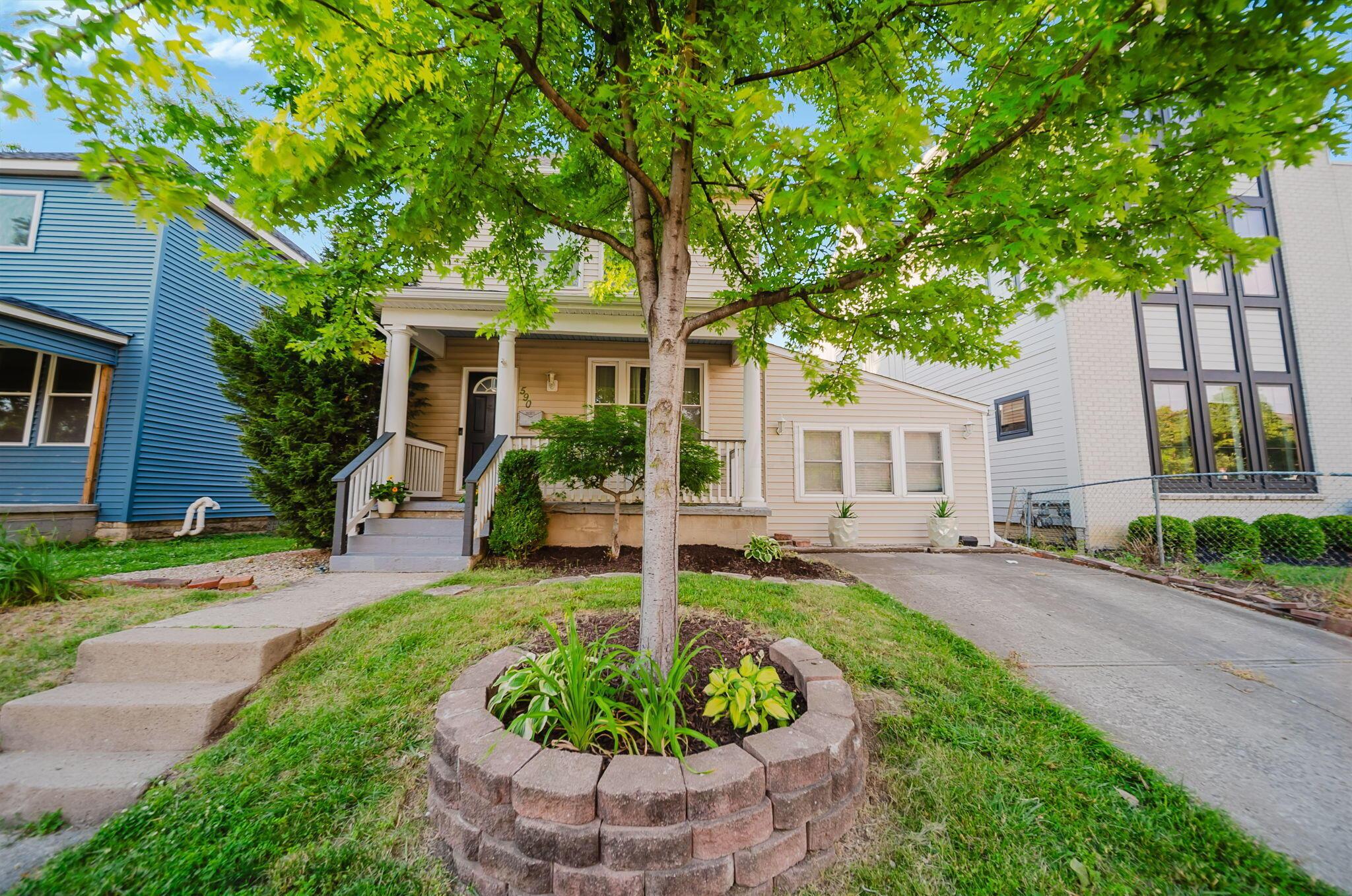 590 W 2nd Avenue Property Photo