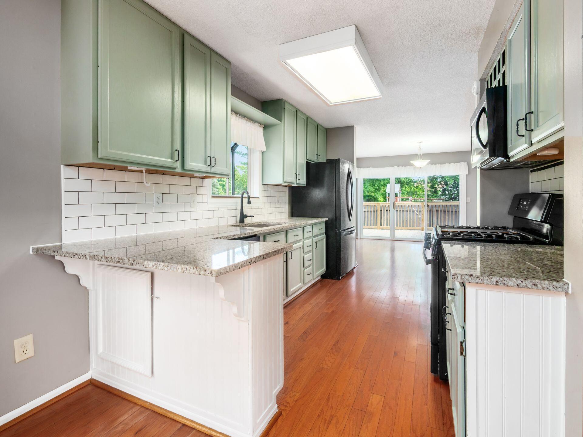 5955 Waterview Drive Property Photo 13