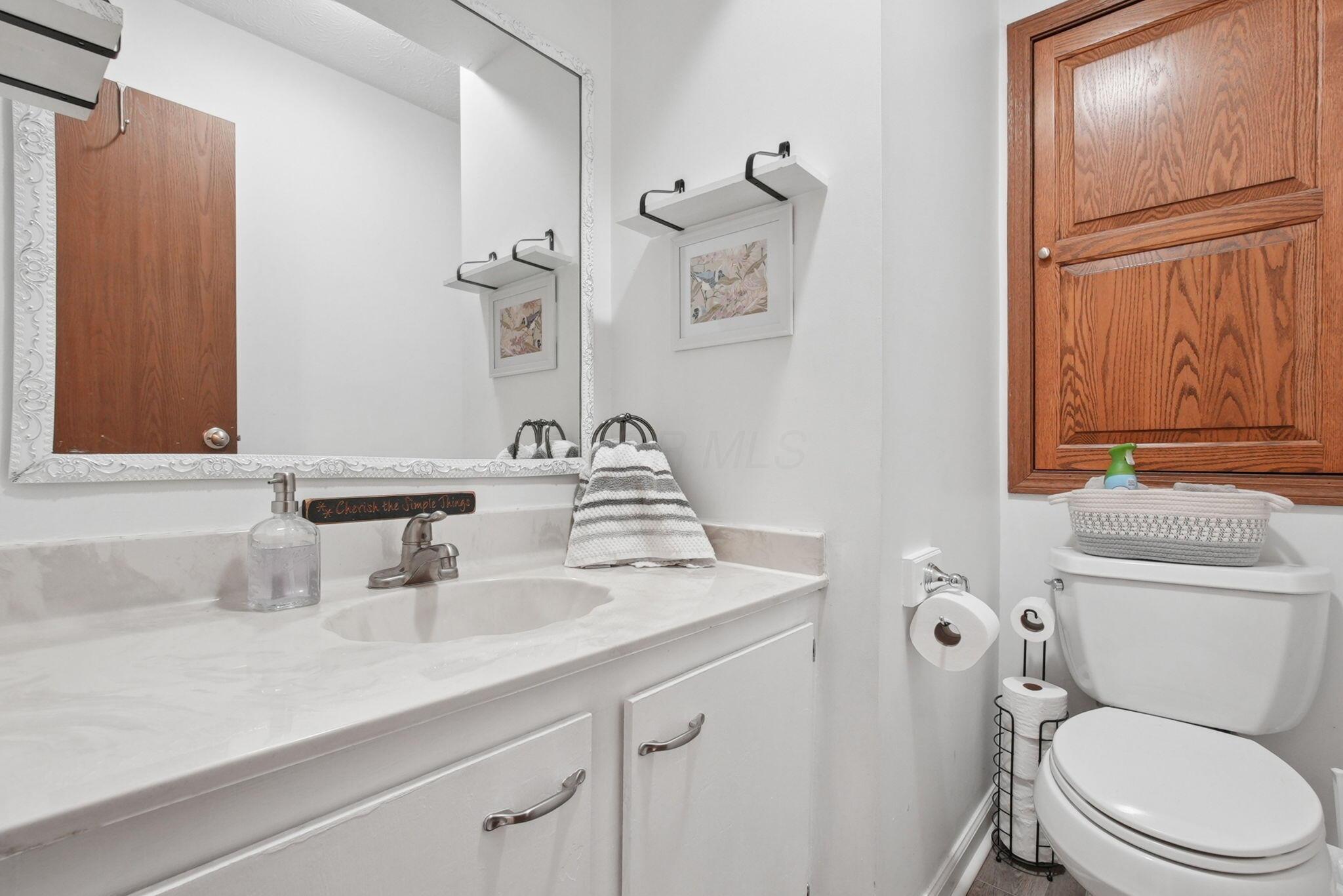 1781 Sawgrass Drive, Bldg B Property Photo 7