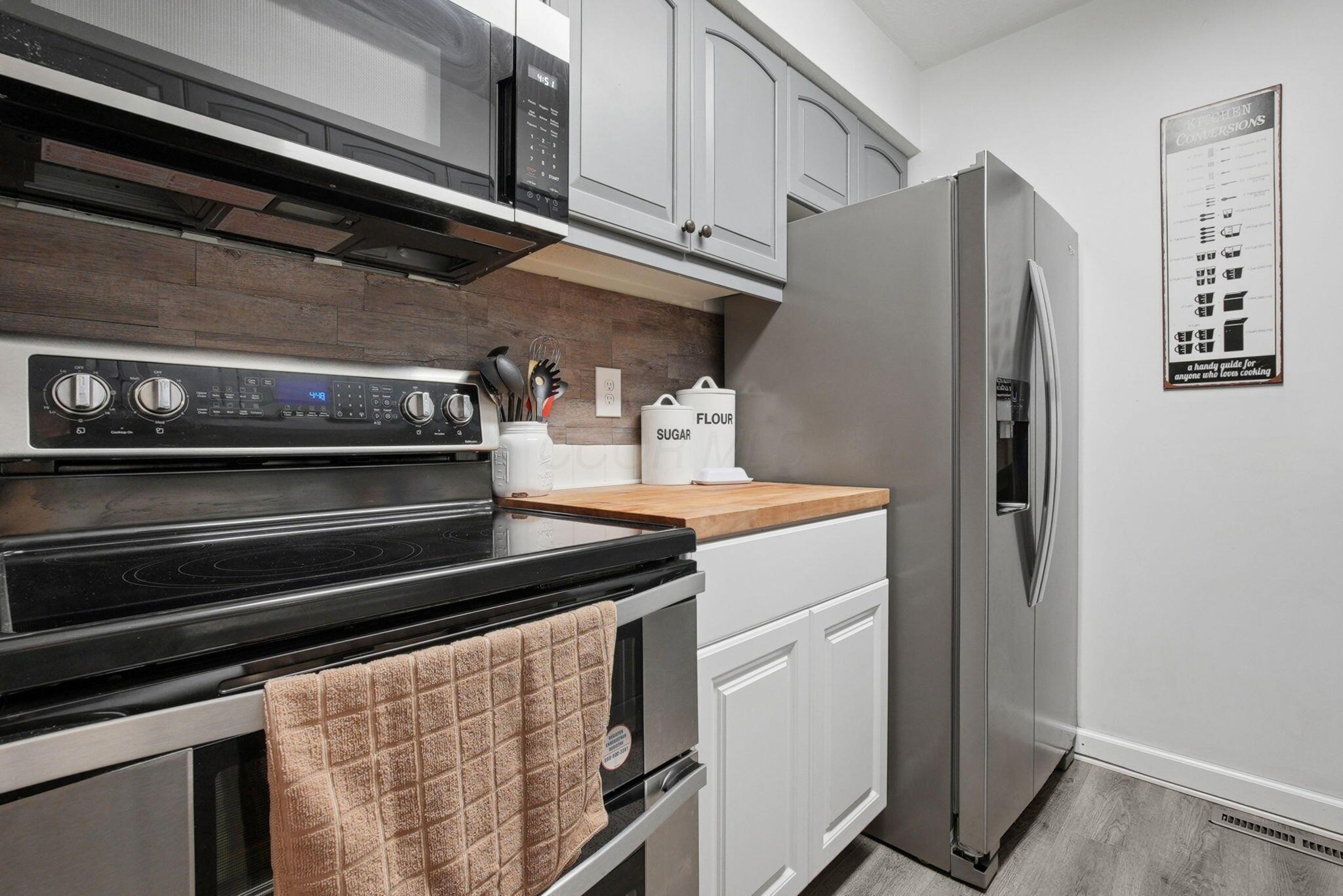 1781 Sawgrass Drive, Bldg B Property Photo 14