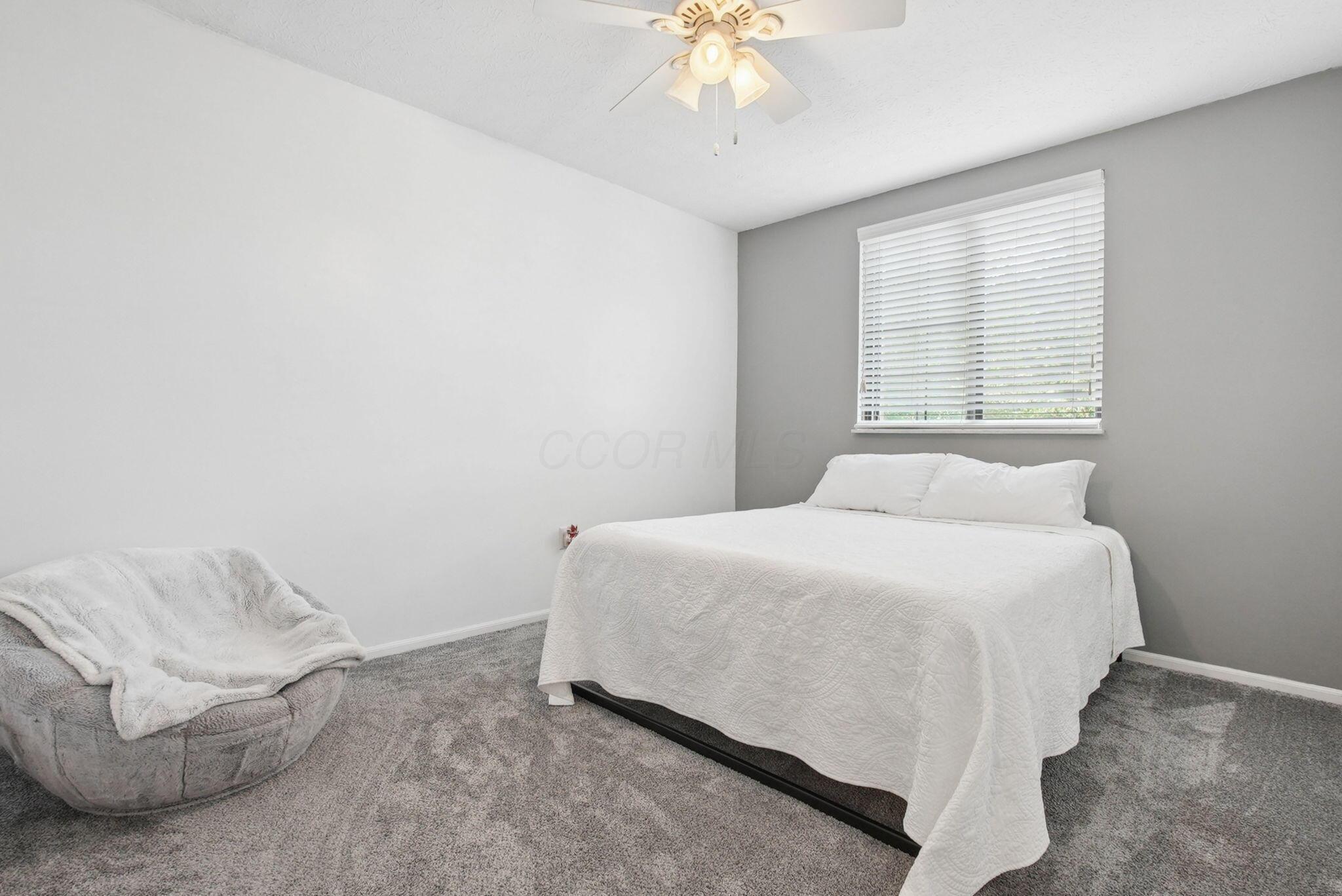 1781 Sawgrass Drive, Bldg B Property Photo 19