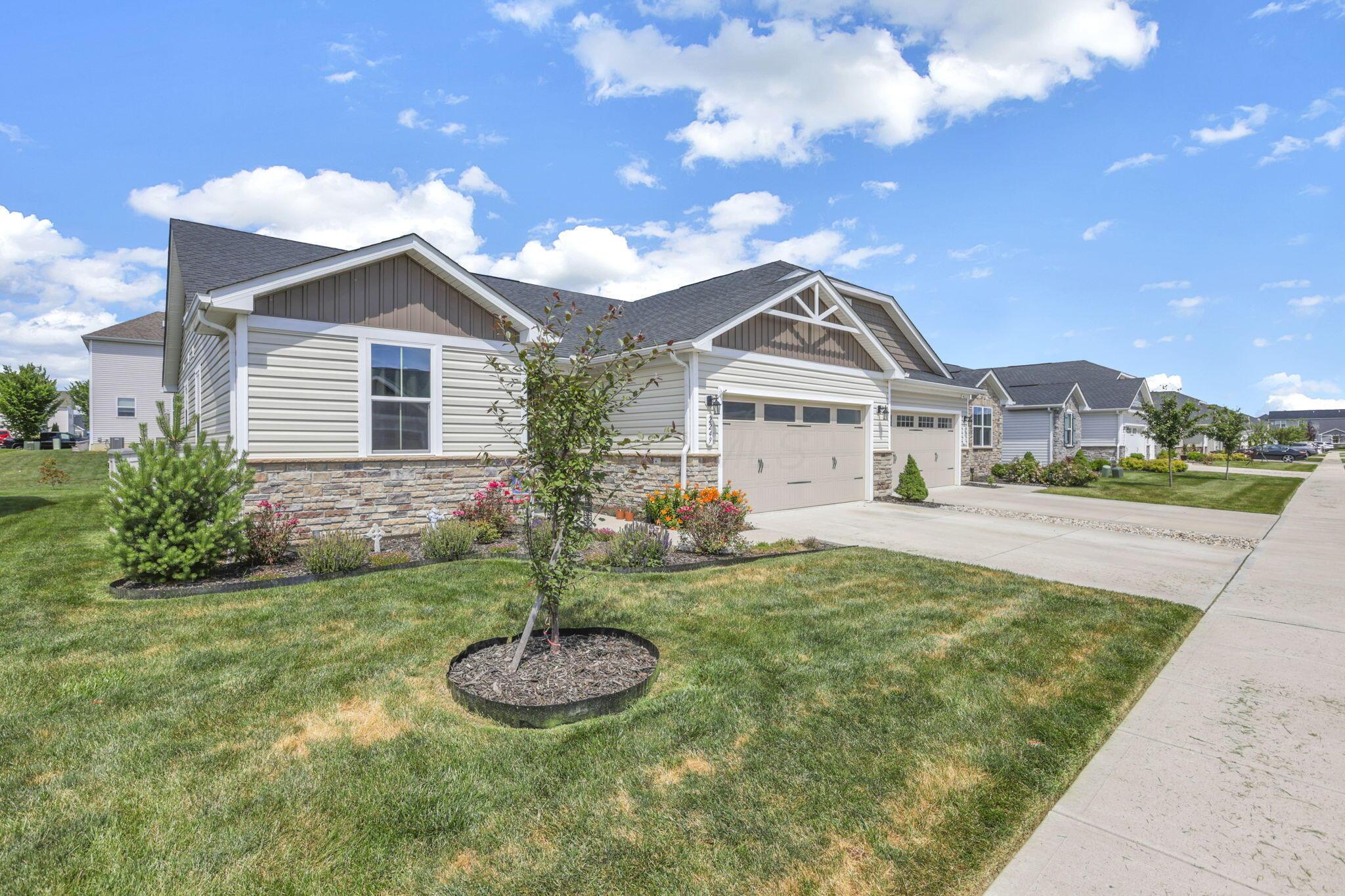 2249 Mcclouds Square