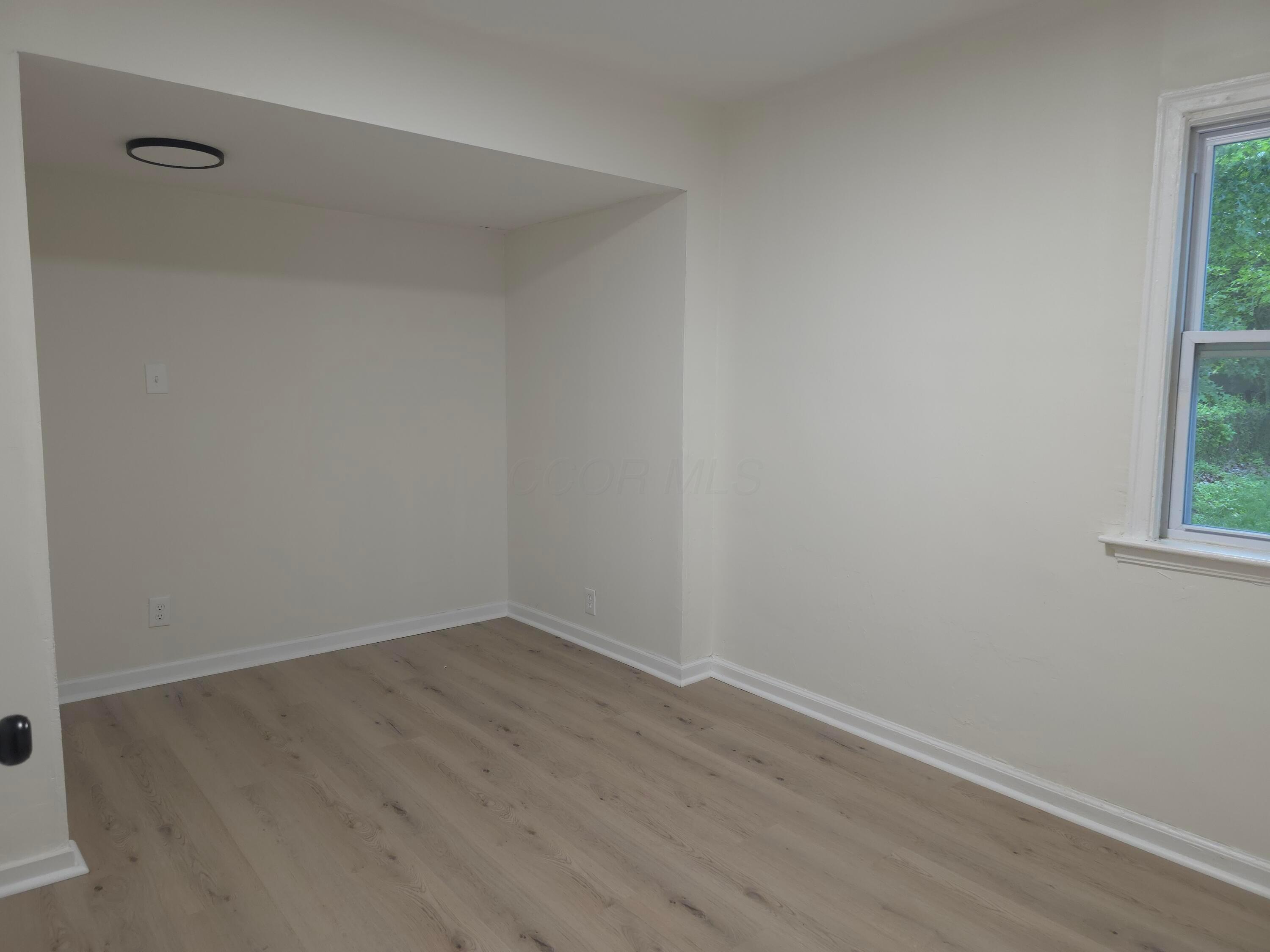 2404 Bancroft Street Property Photo 7