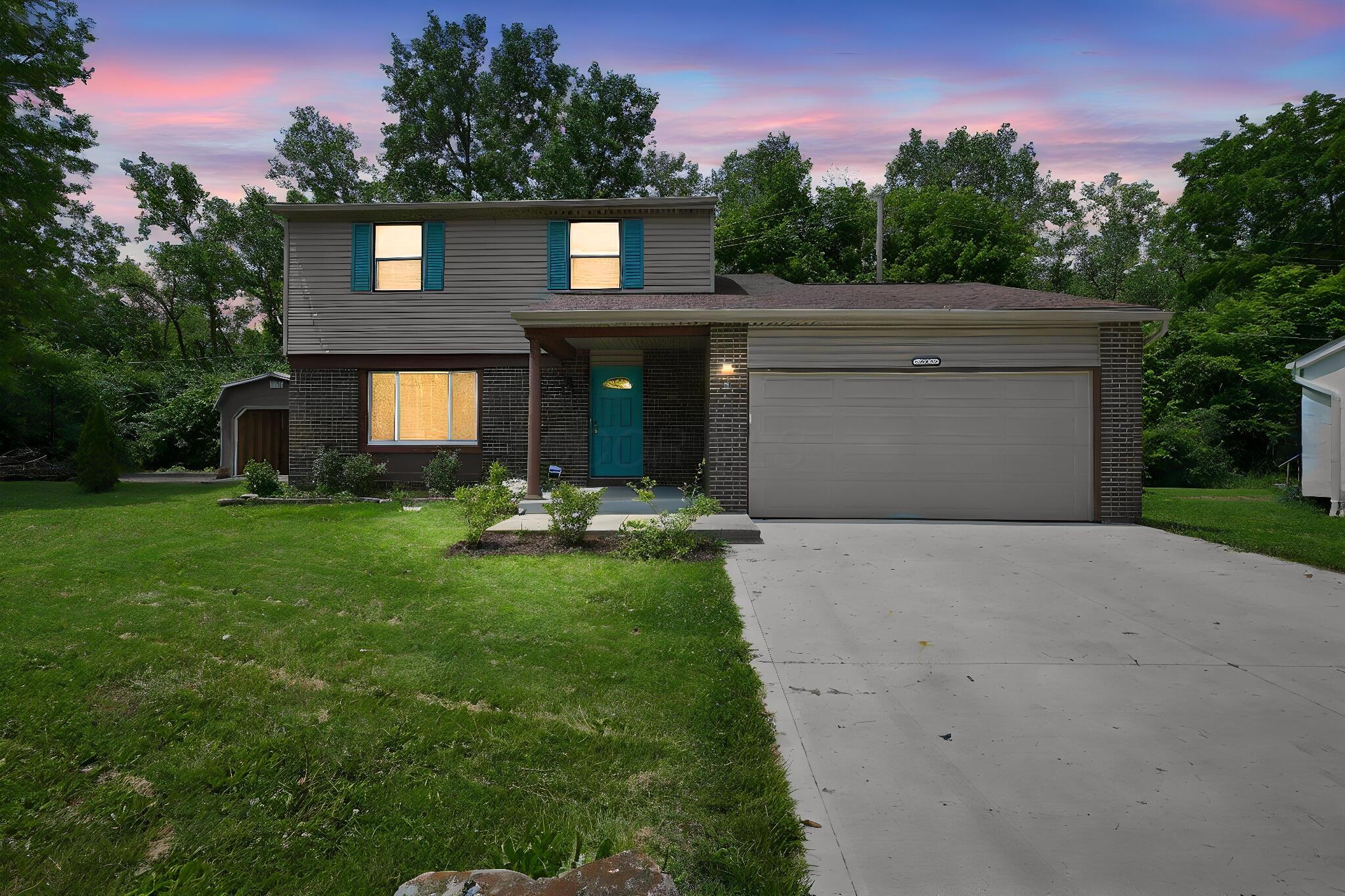 665 Maclam Drive Property Photo 1