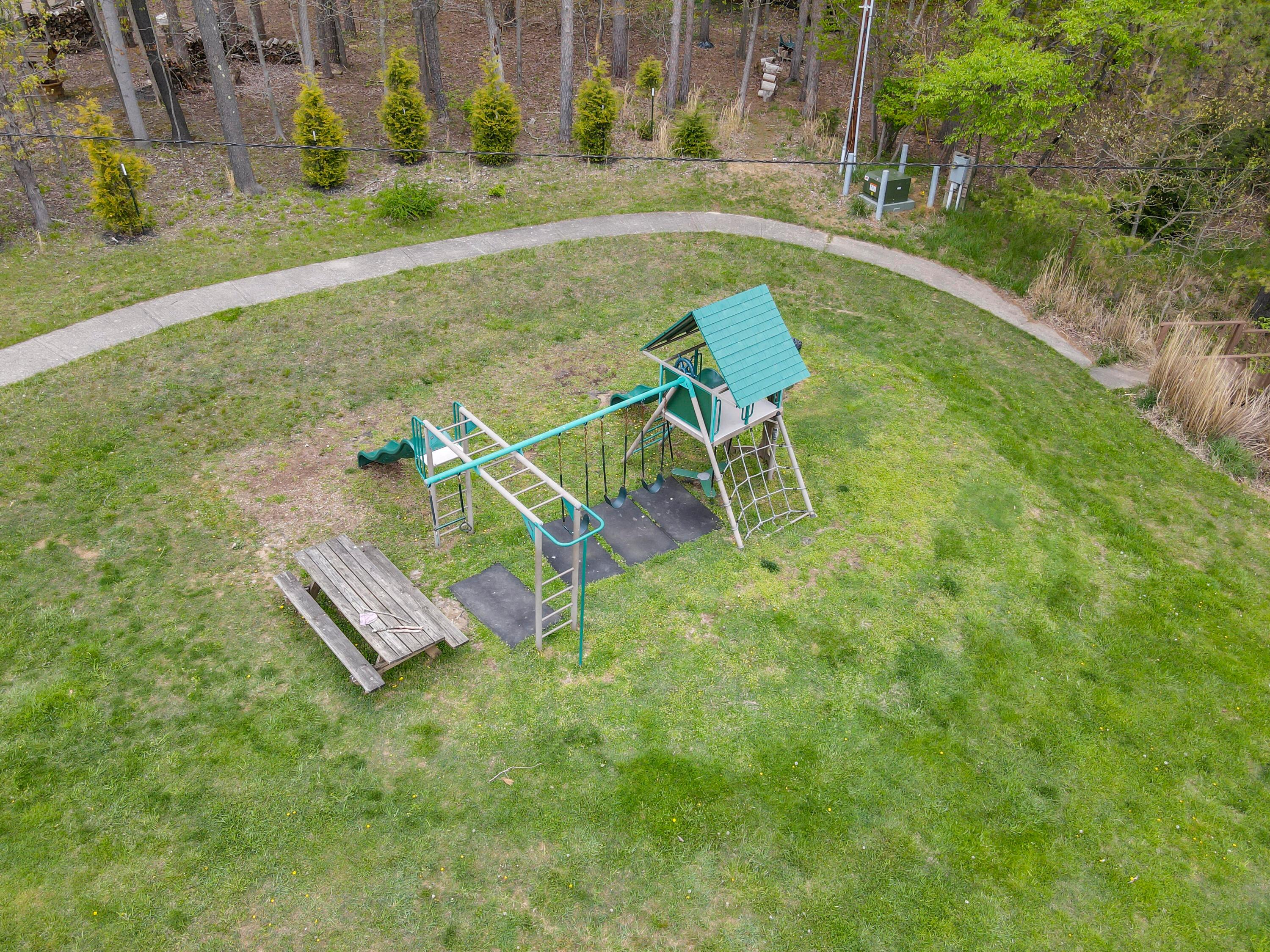 1832 Piegan Court Property Photo 26