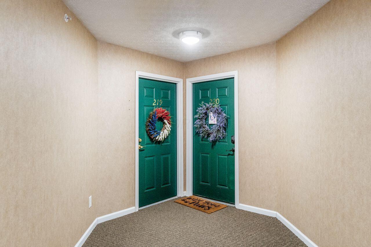 220 Shelbourne Forest Way Property Photo 23