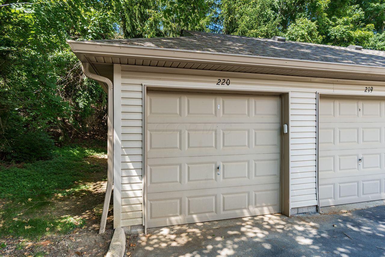 220 Shelbourne Forest Way Property Photo 25