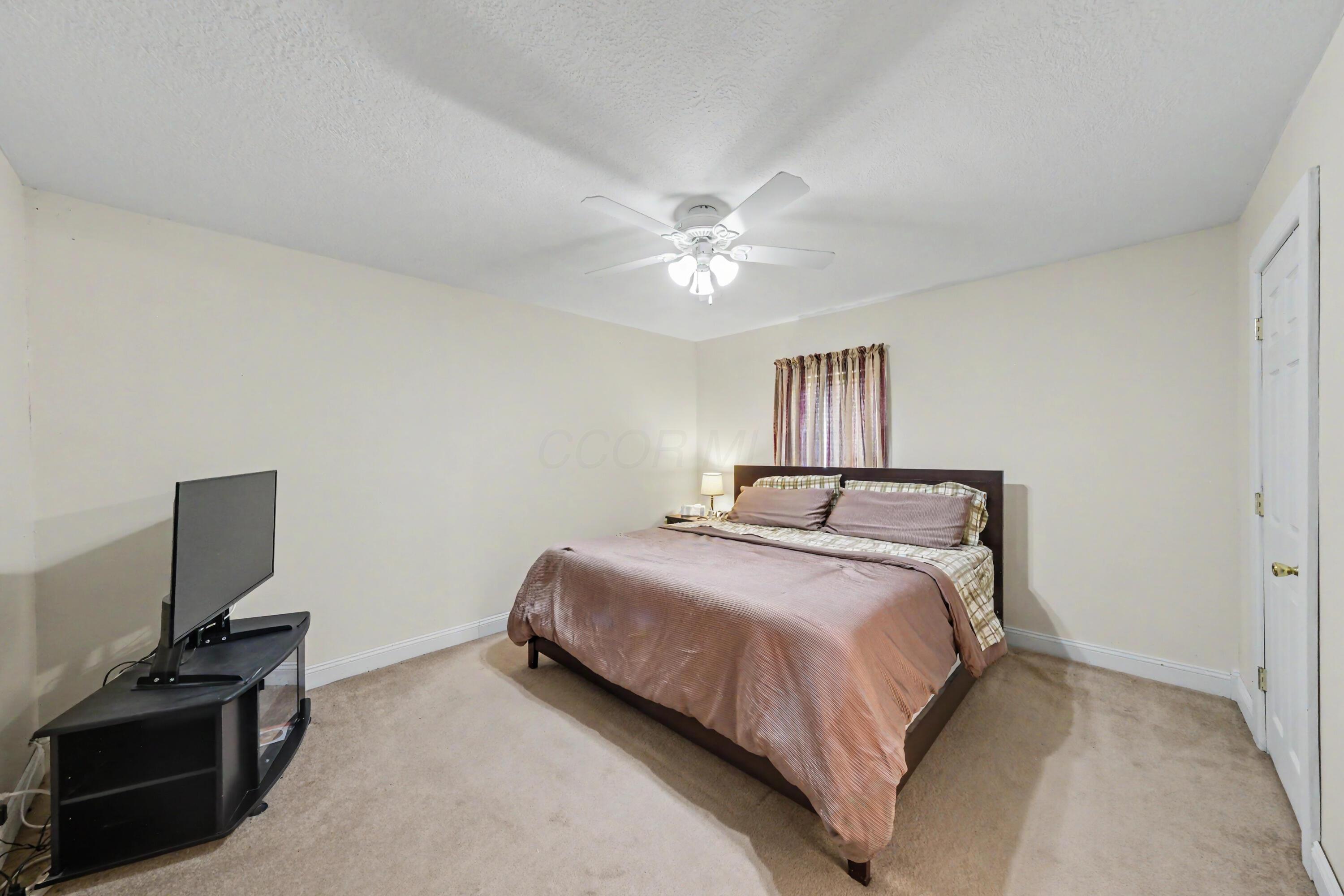 2691 Larue Prospect W Property Photo 42