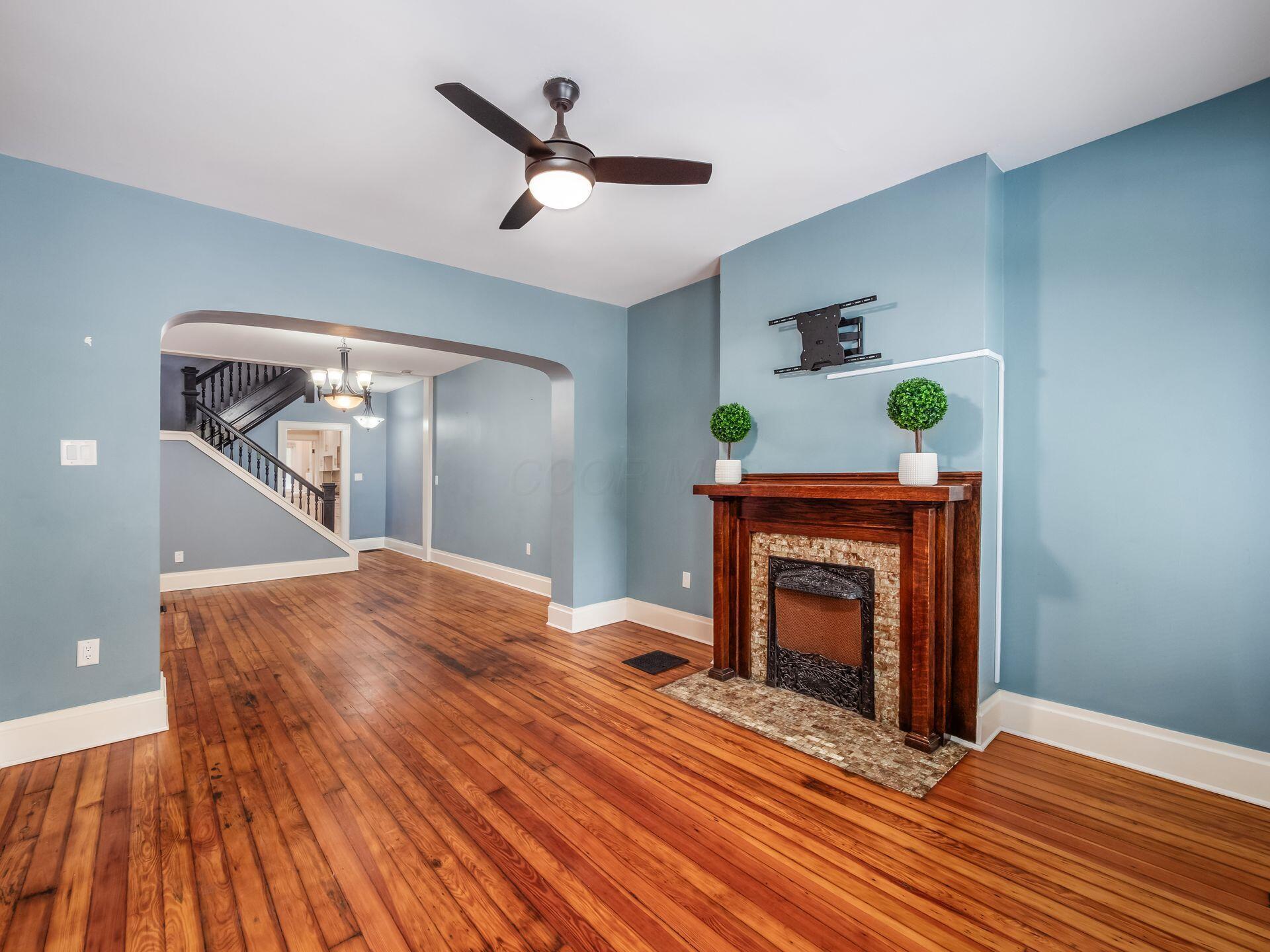 1285 Dennison Avenue Property Photo 8