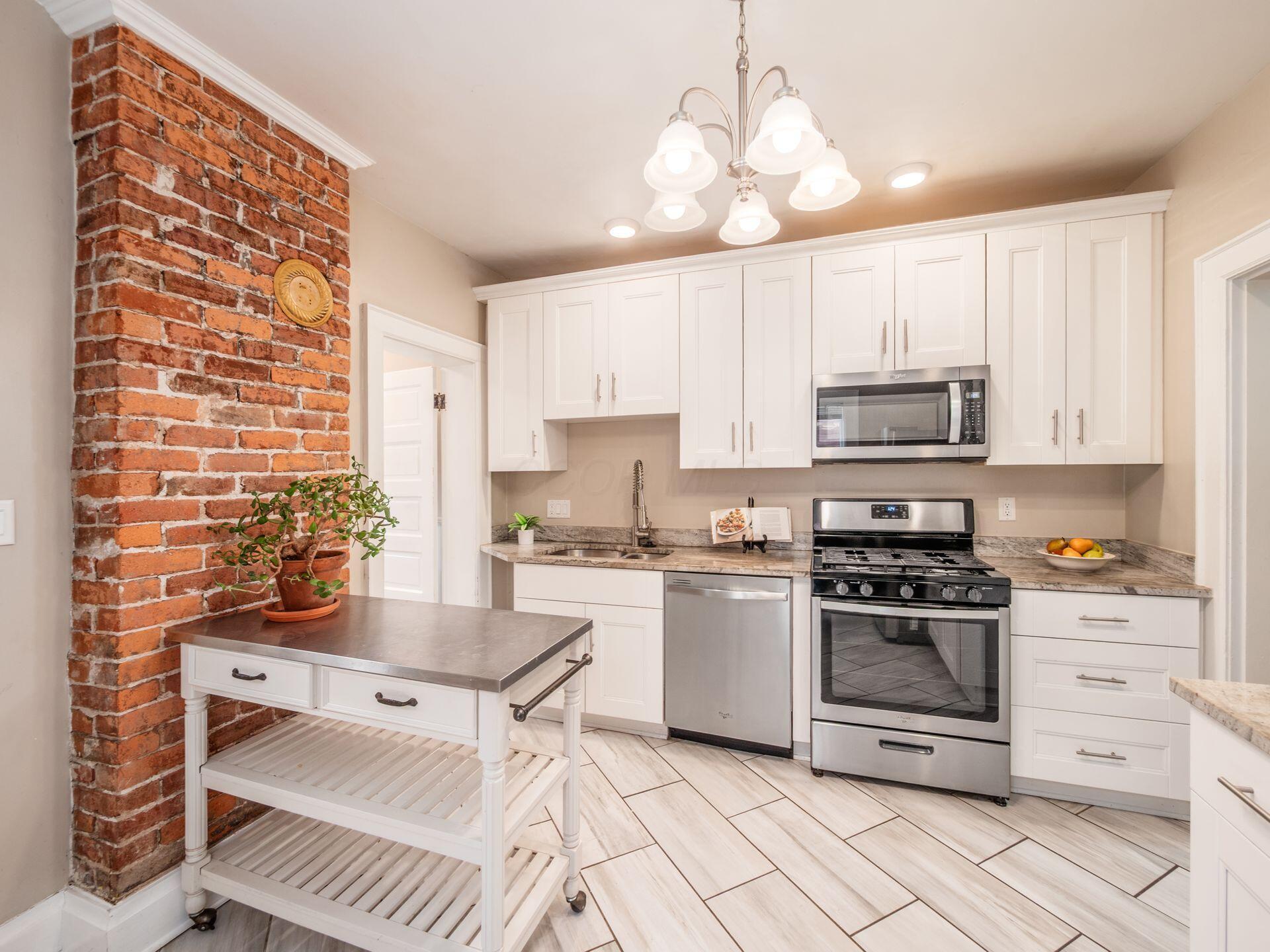 1285 Dennison Avenue Property Photo 14
