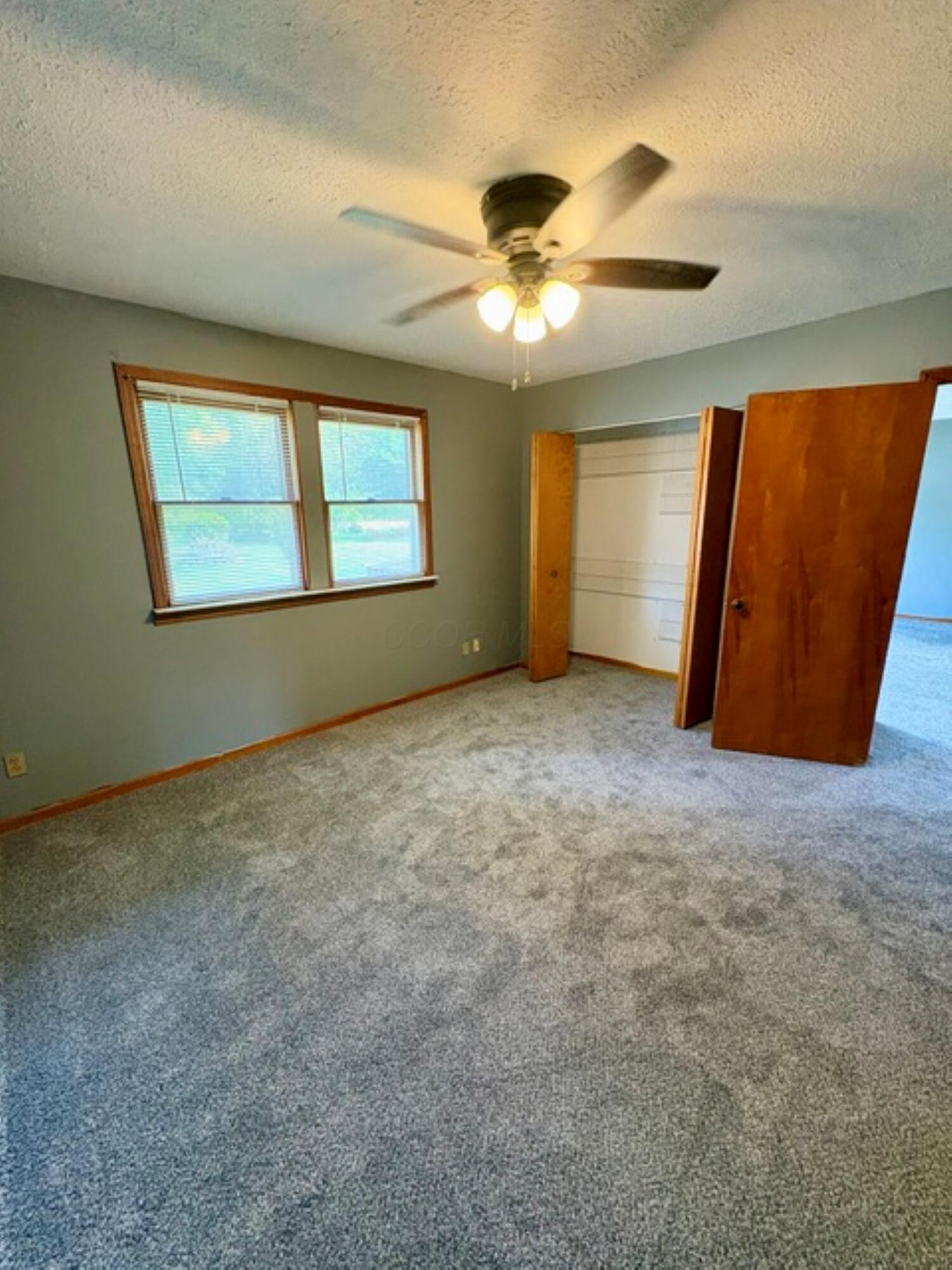 526 Collingwood Avenue Property Photo 9