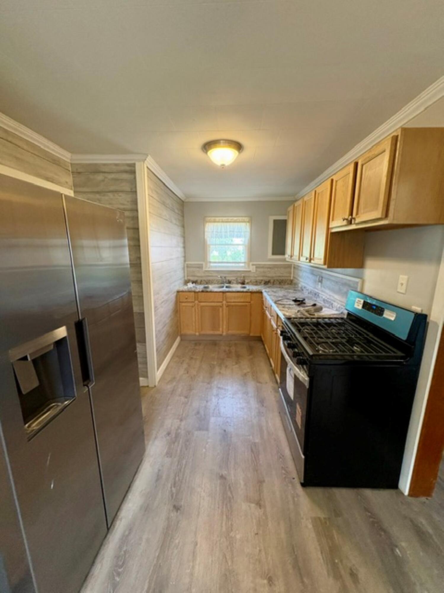 526 Collingwood Avenue Property Photo 16
