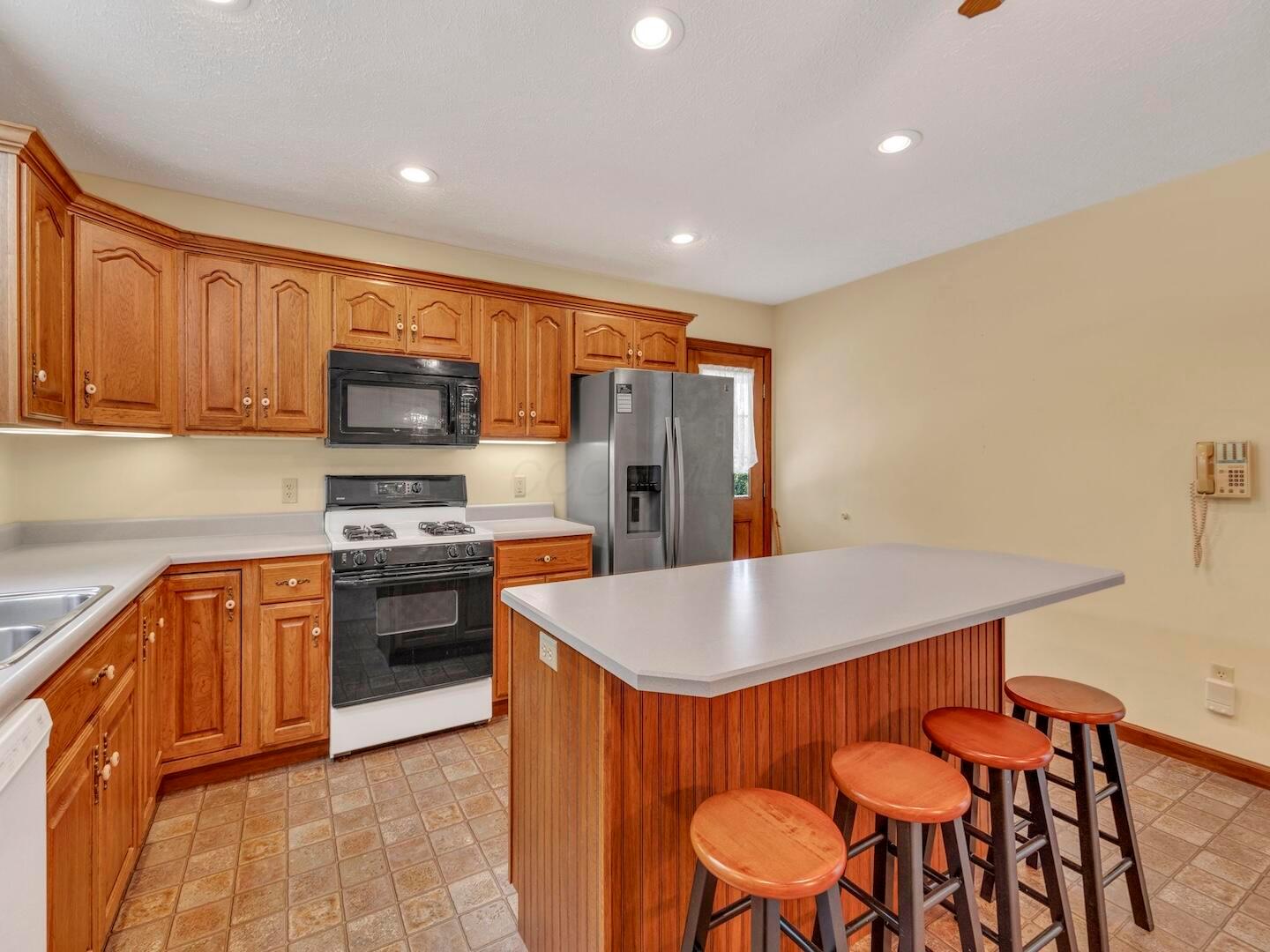 170 Applewood Drive Property Photo 27