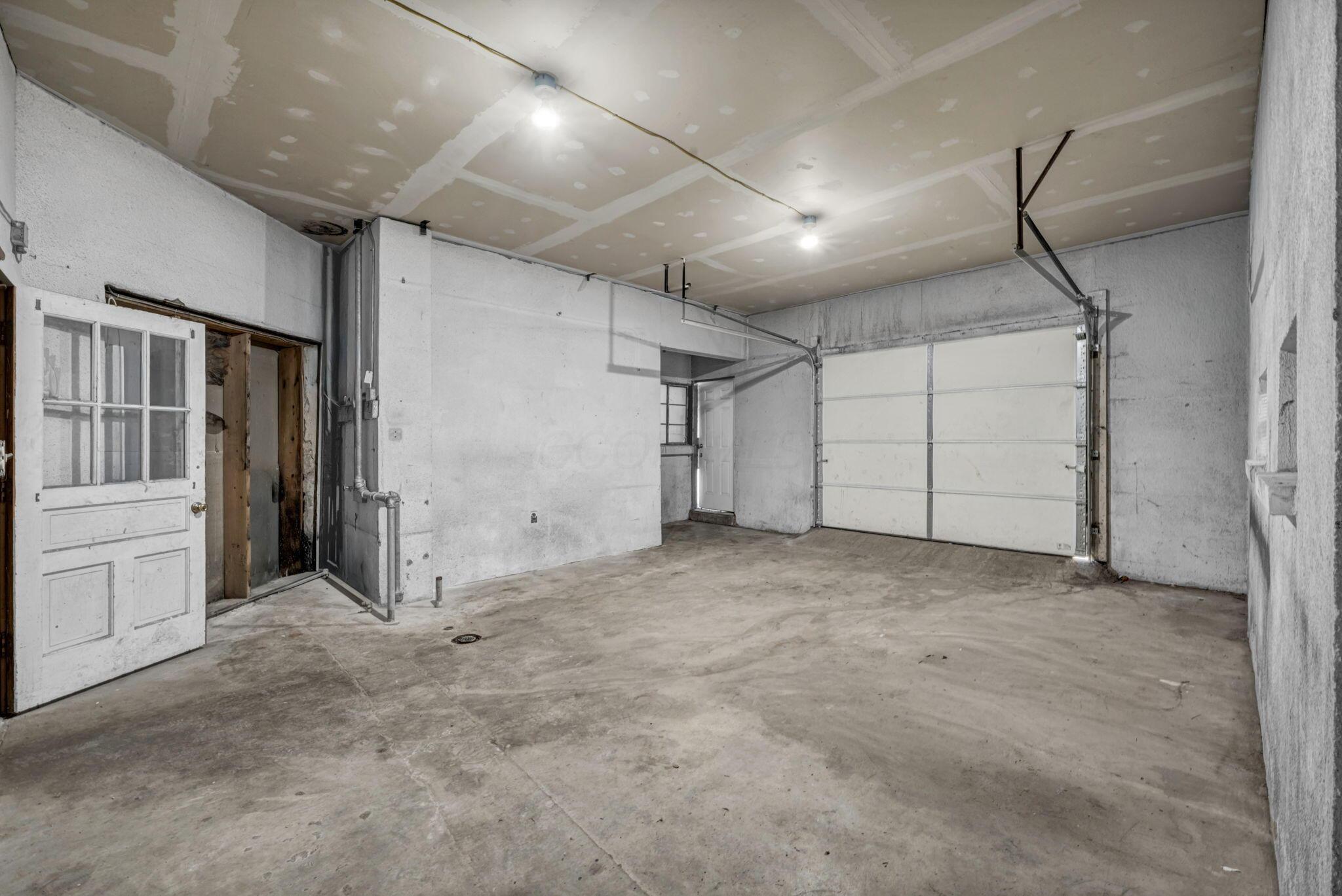 226022444 Property Photo 7