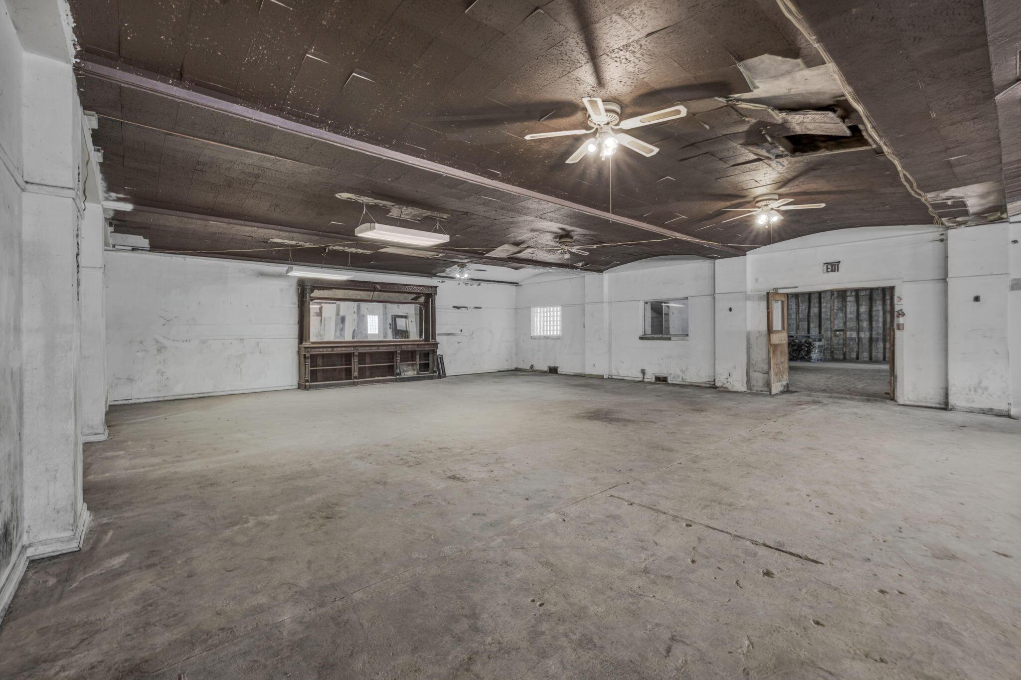 226022444 Property Photo 8