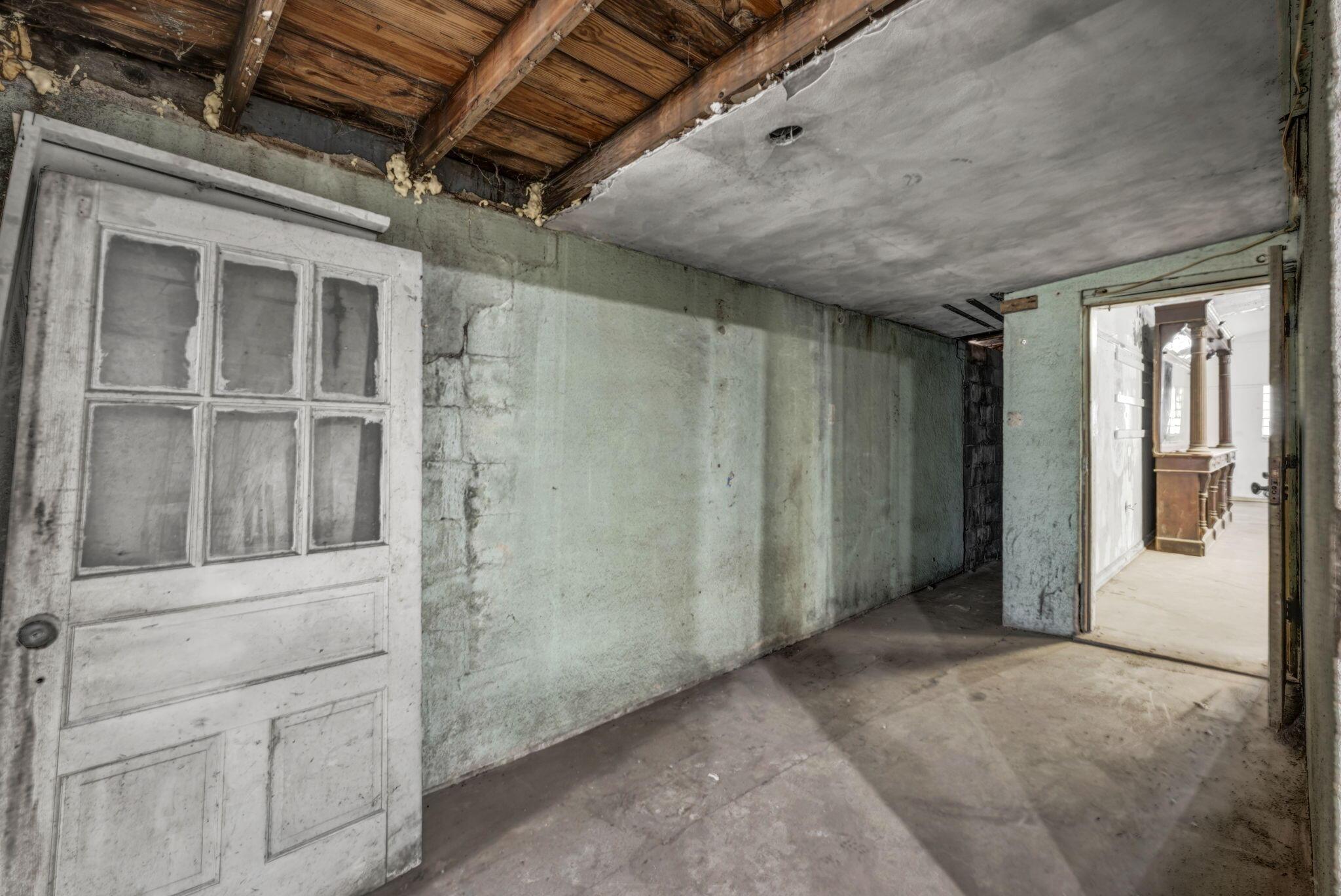 226022444 Property Photo 17