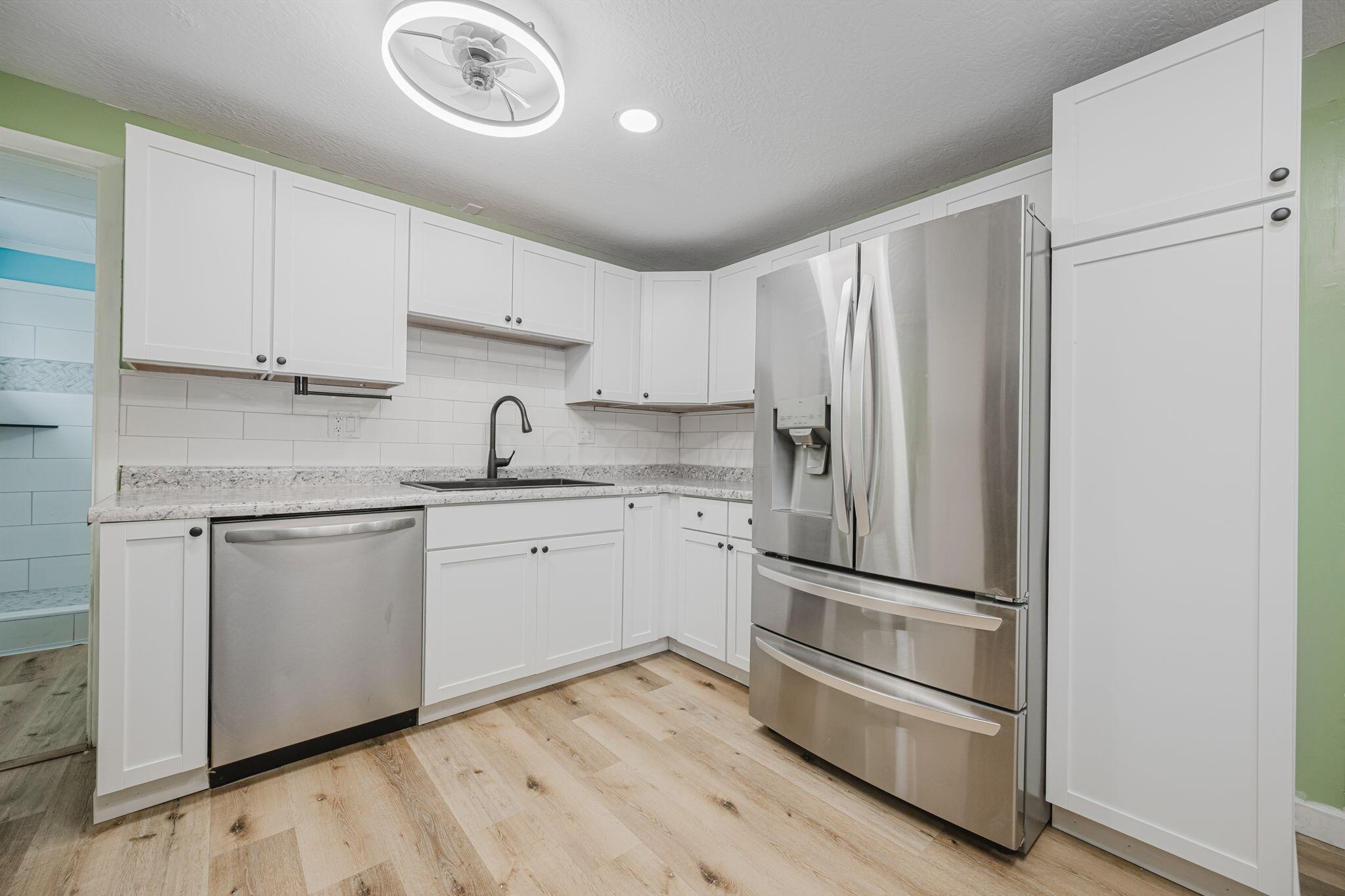 2605 Curren Drive Property Photo 14