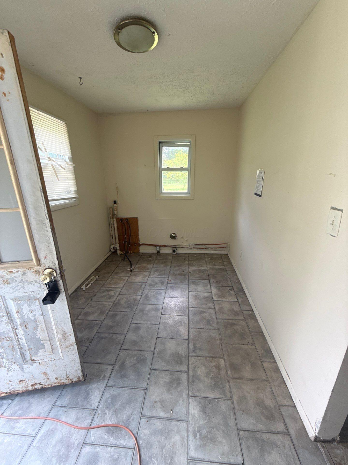 511 Vernon Avenue Property Photo 11