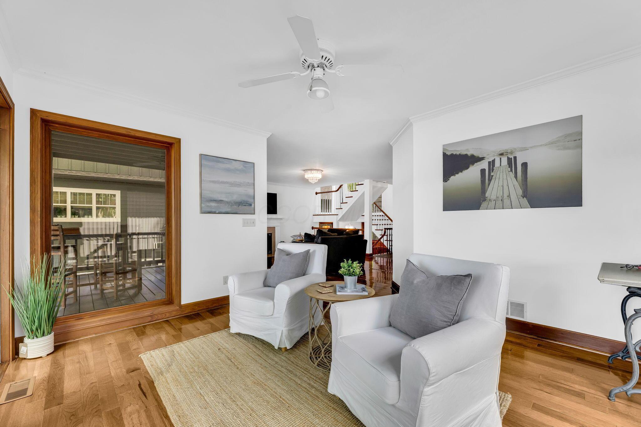 685 King Beach Drive Property Photo 16