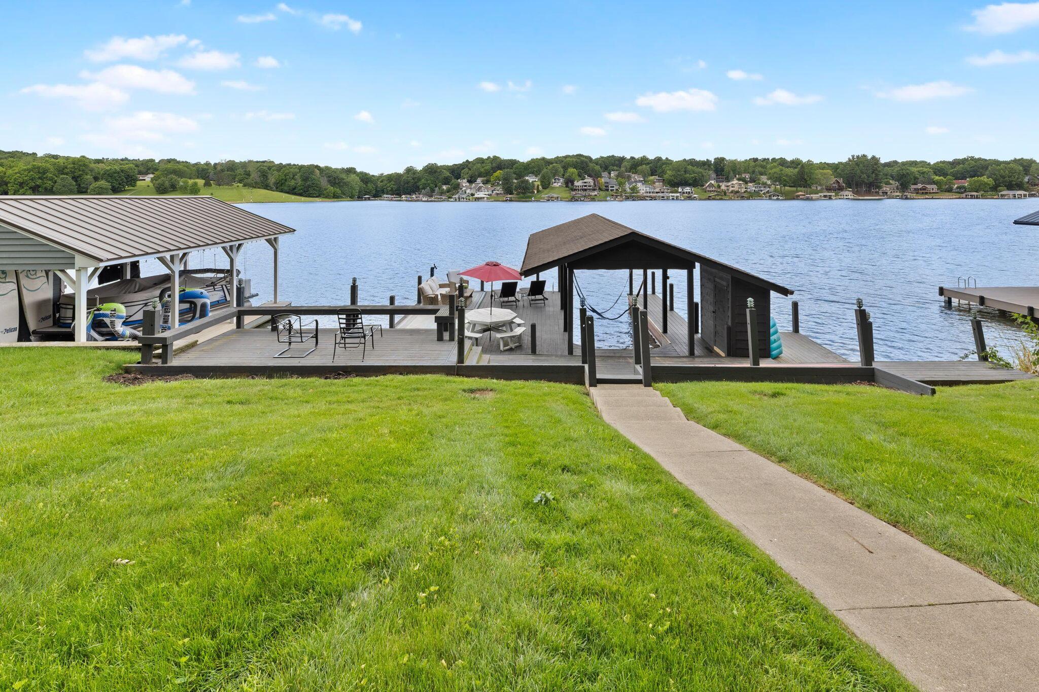 685 King Beach Drive Property Photo 63