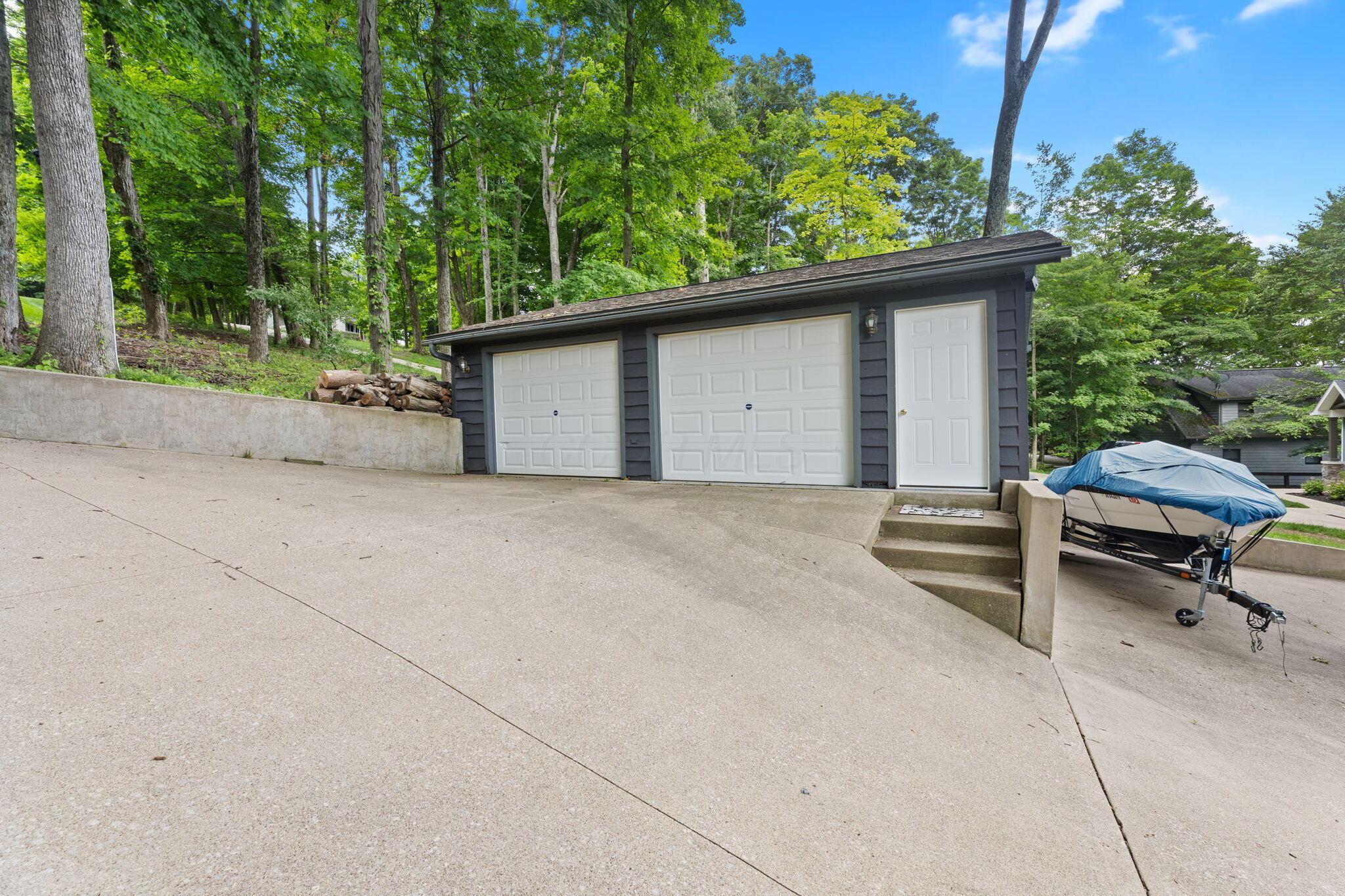 685 King Beach Drive Property Photo 72
