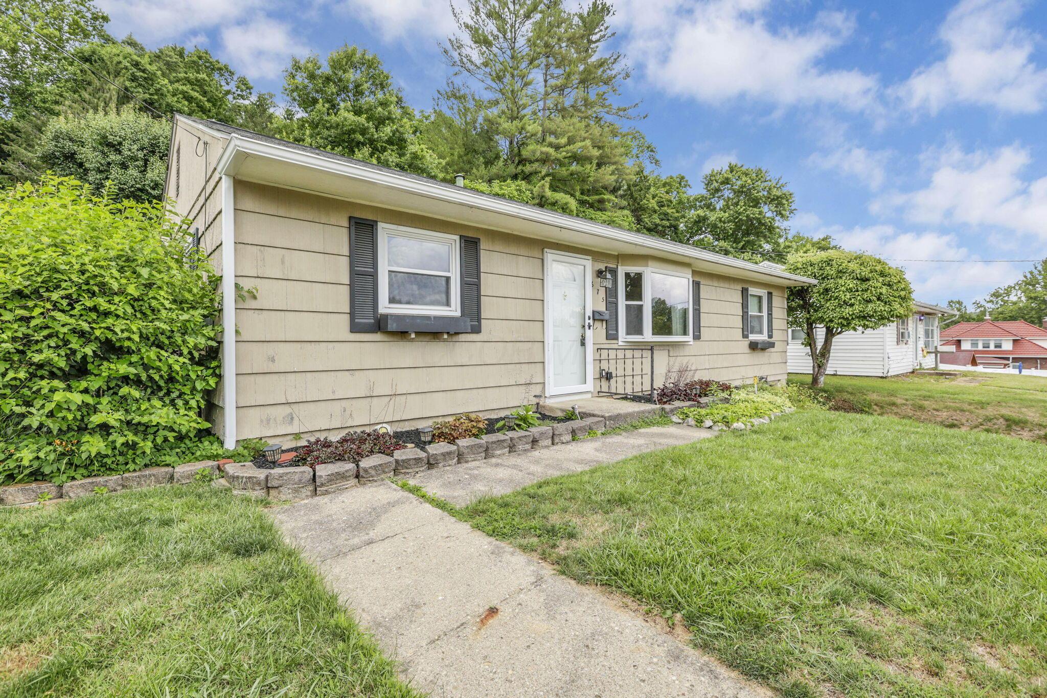 675 Mohican Avenue Property Photo 3