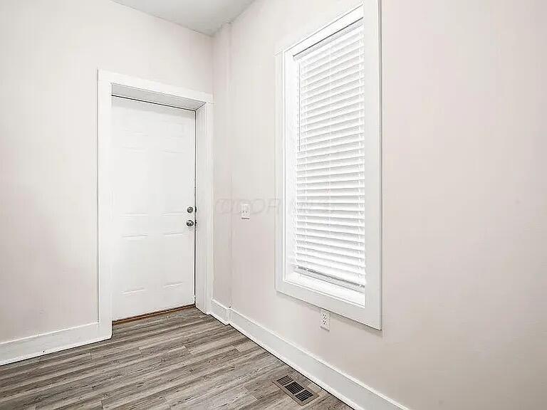 1282 Cole Street Property Photo 12