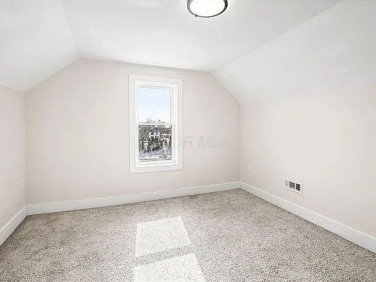 1282 Cole Street Property Photo 18
