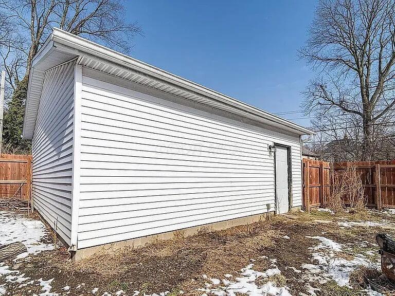 1282 Cole Street Property Photo 22
