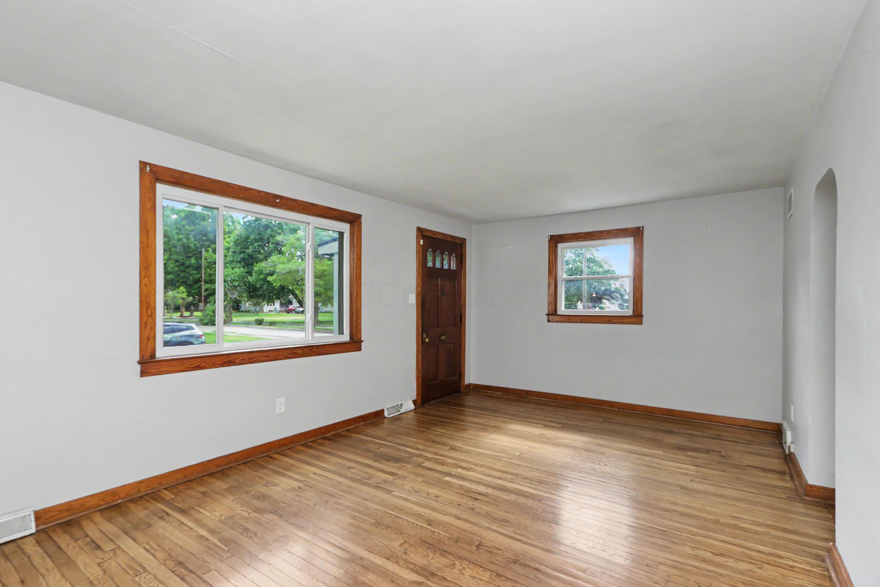 1103 Rogers Street Property Photo 3