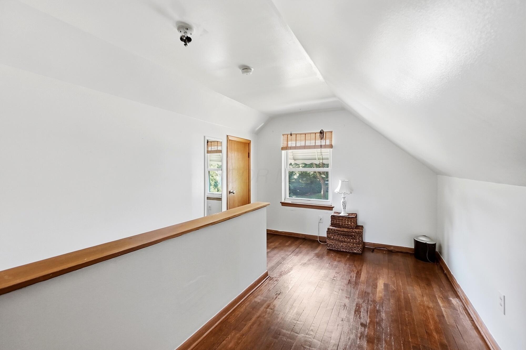 372 E Lincoln Avenue Property Photo 18