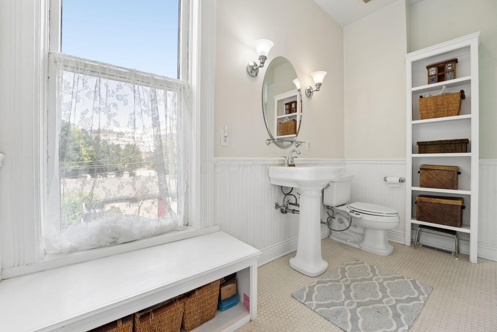 40 Smith Place Property Photo 34