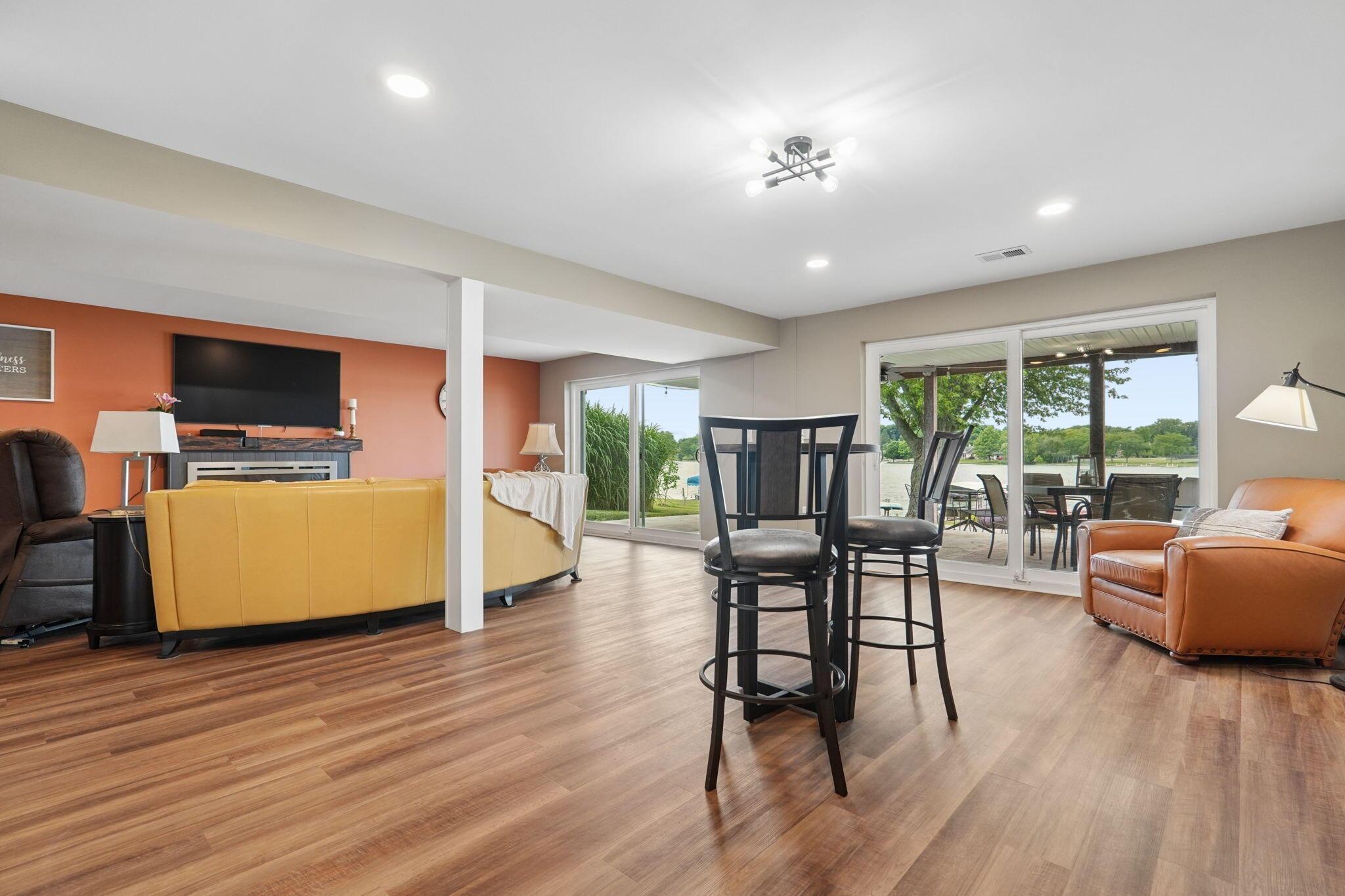 1300 E Choctaw Drive Property Photo 33