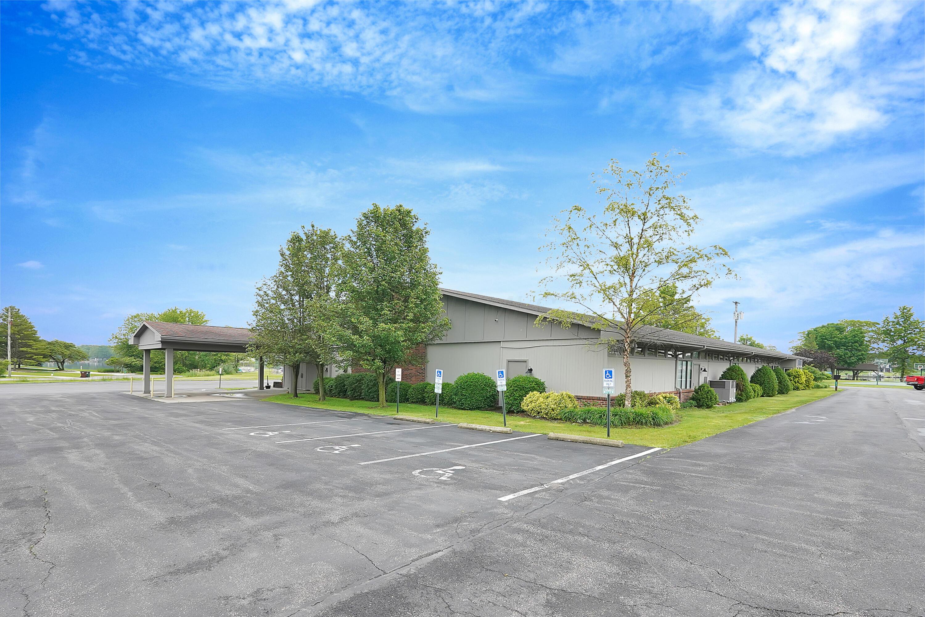 1300 E Choctaw Drive Property Photo 65