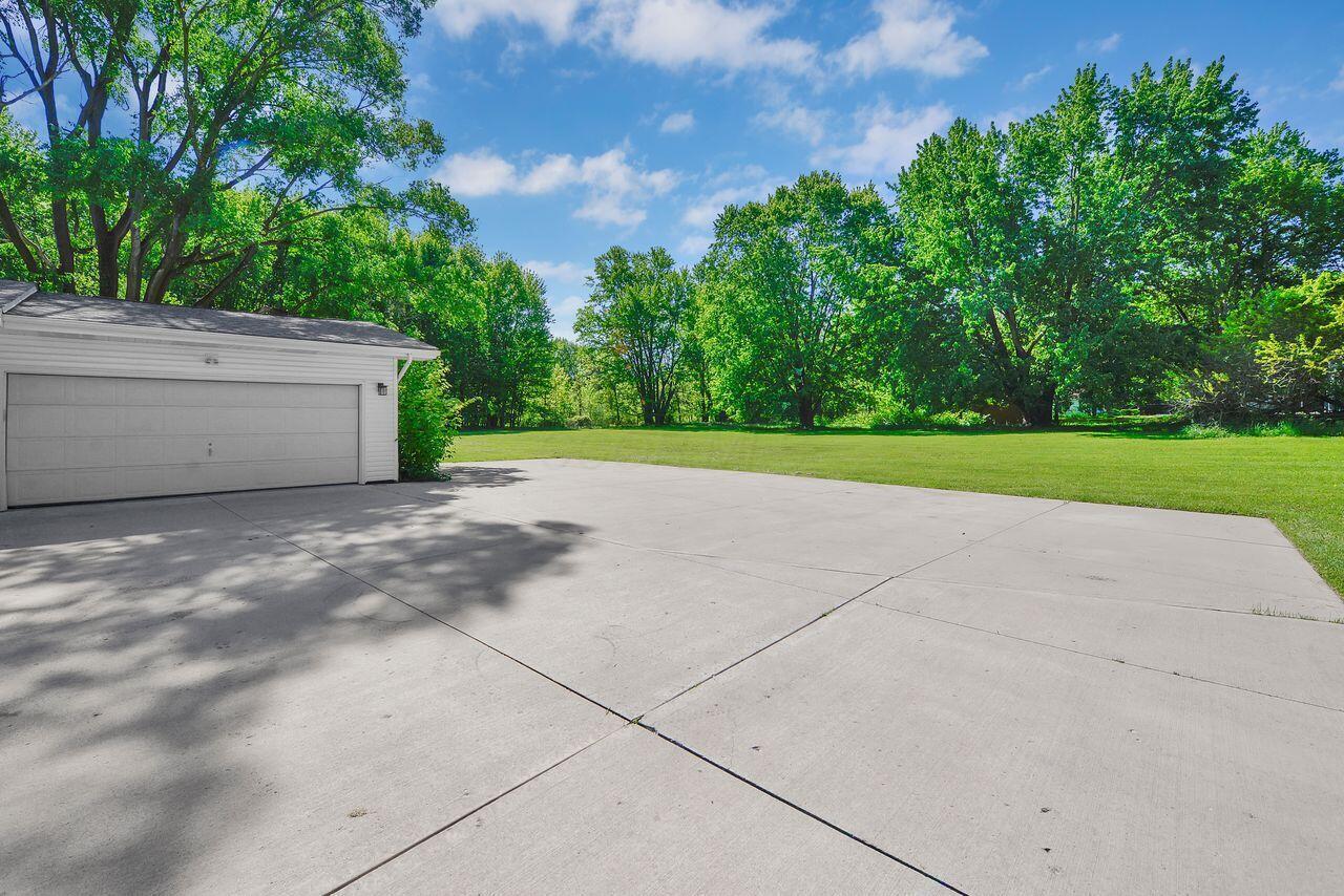 3543 S State Route 605 Property Photo 5
