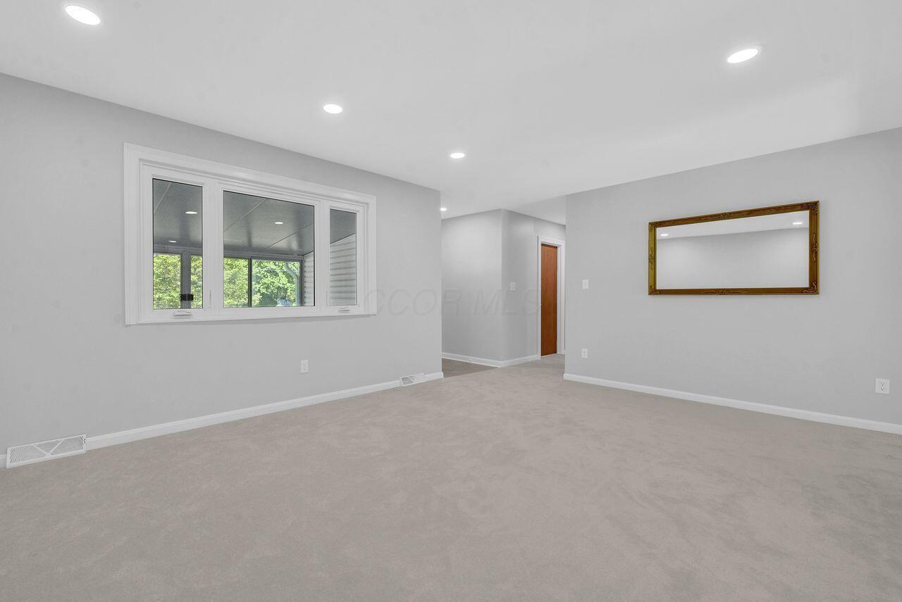 3543 S State Route 605 Property Photo 10