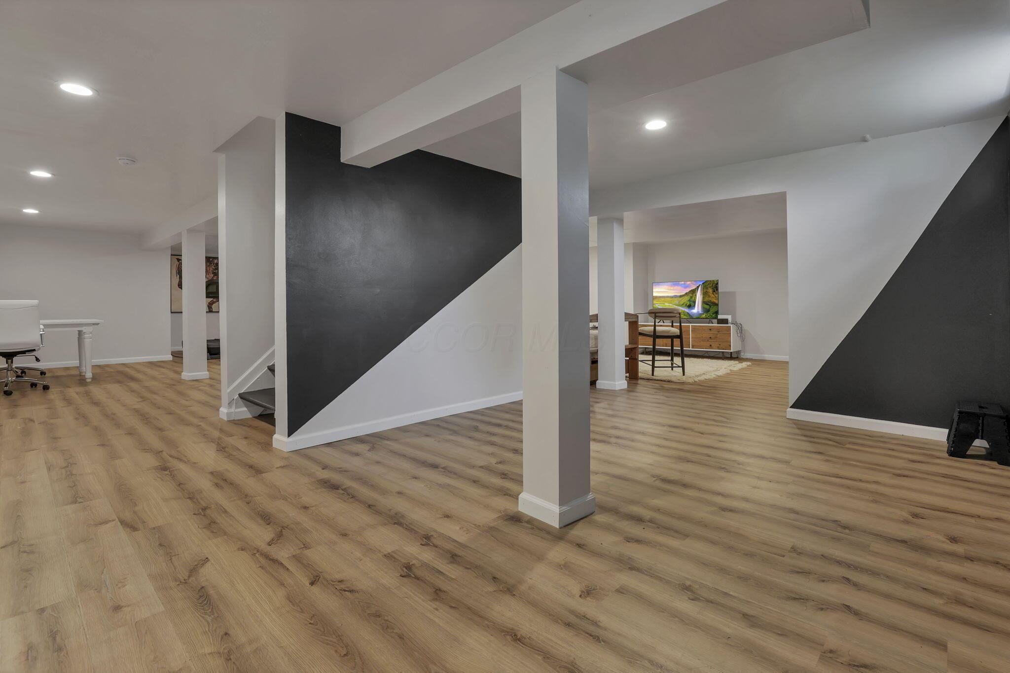 4164 Mack Court Property Photo 33