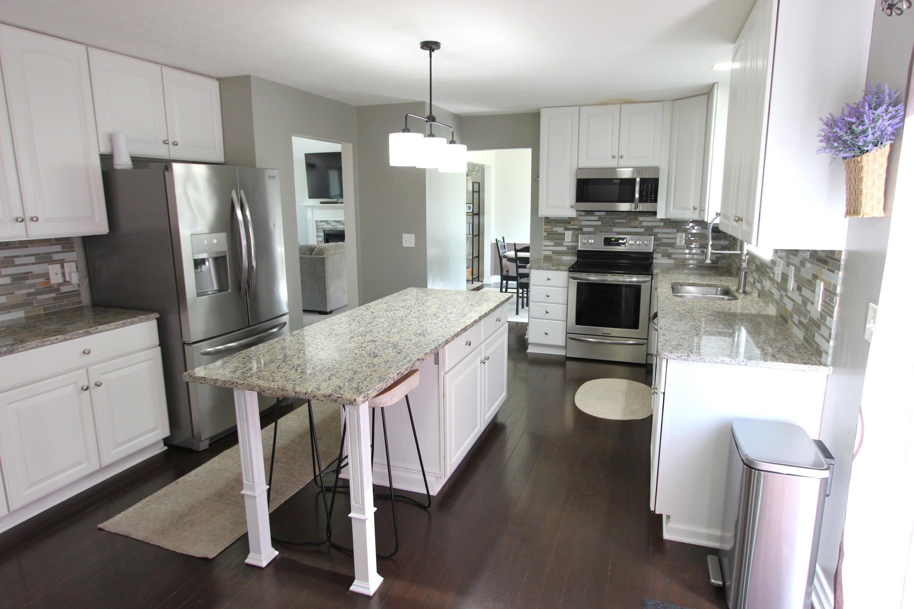 868 Quarry Park Drive Property Photo 13