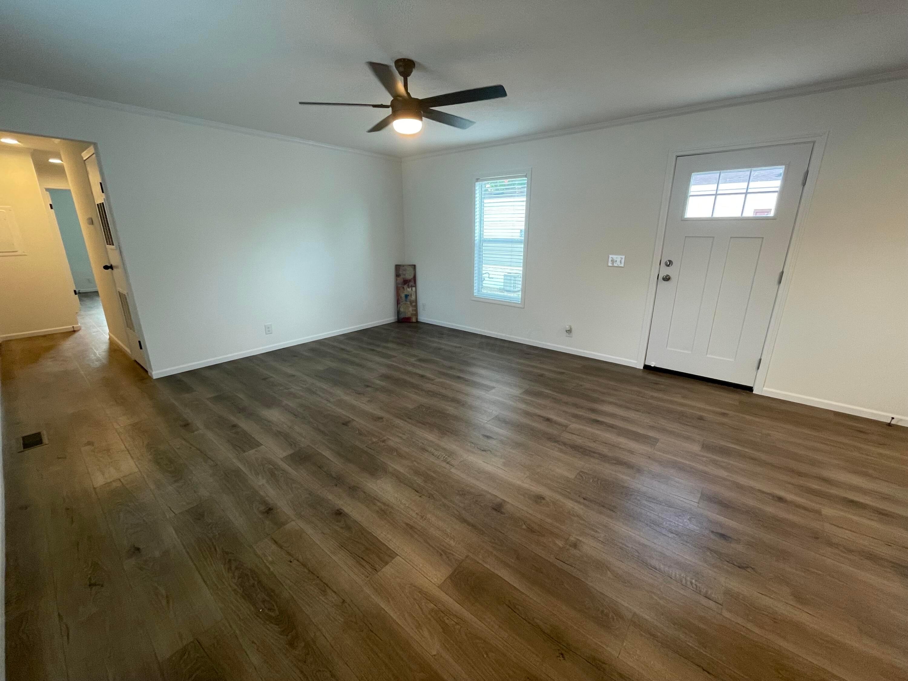 7 Skyline Dr. Drive Property Photo 13
