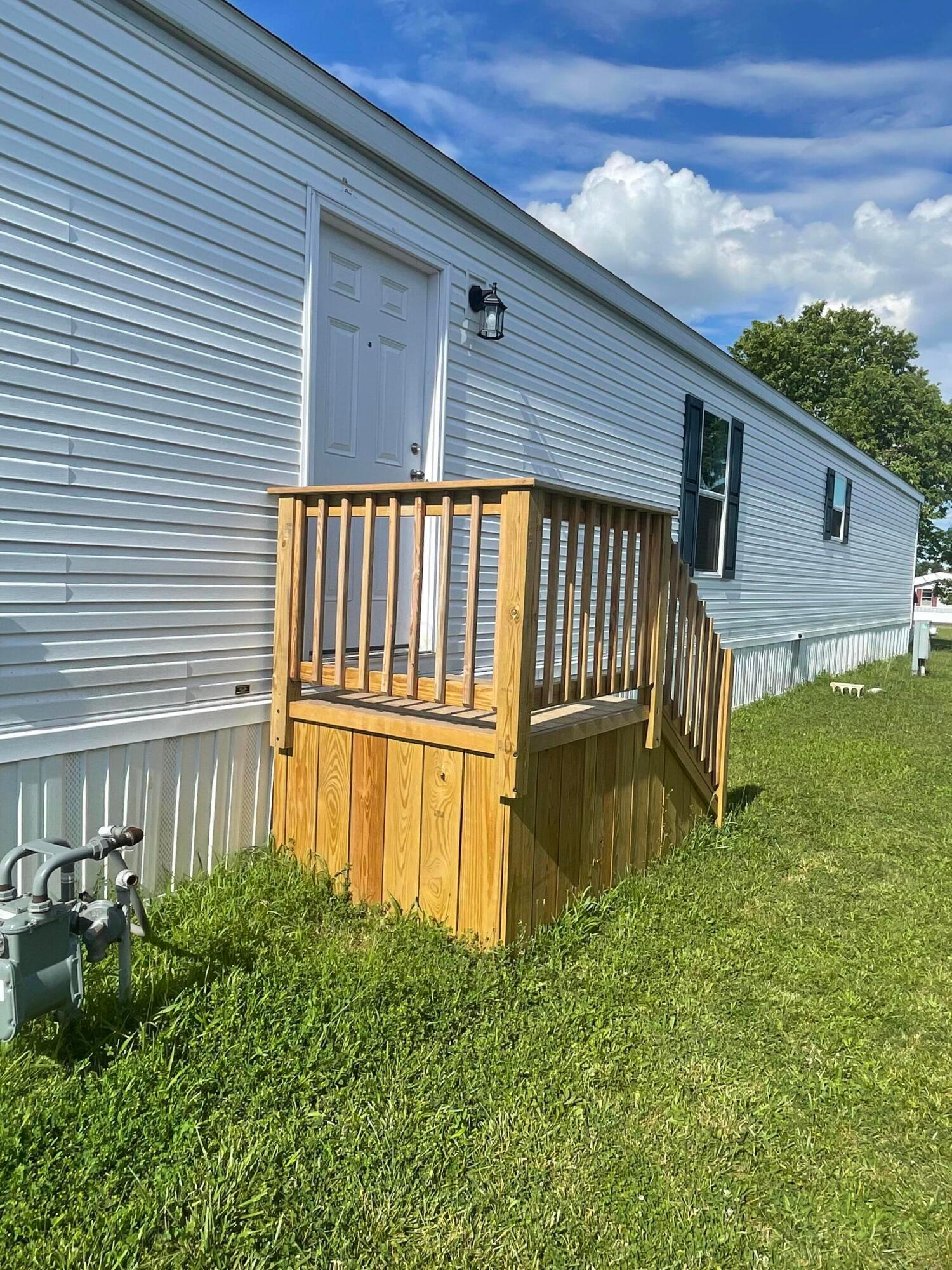 7 Skyline Dr. Drive Property Photo 25