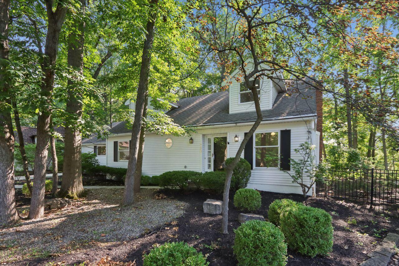 730 Mohican Way