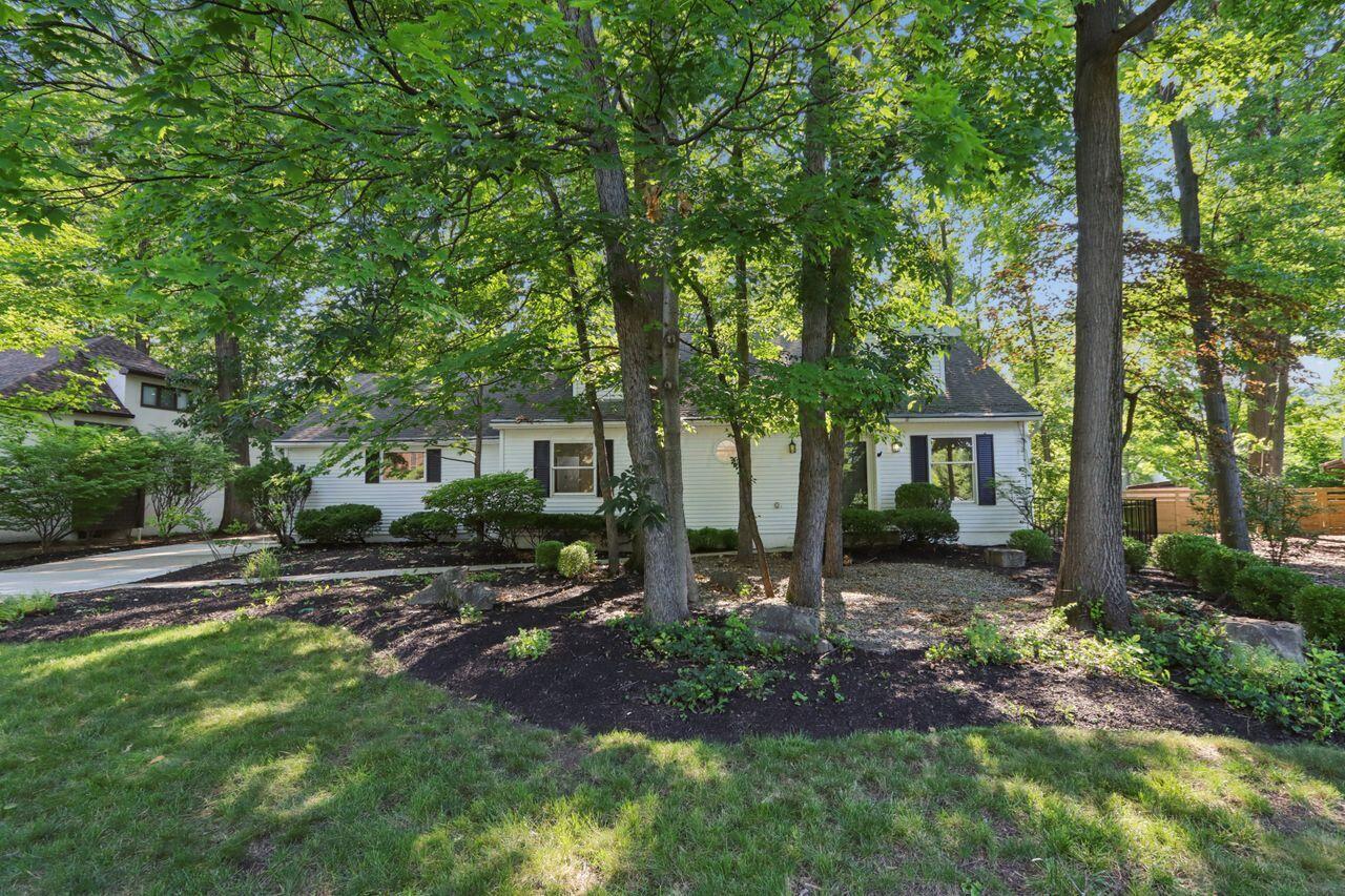 730 Mohican Way Property Photo 2