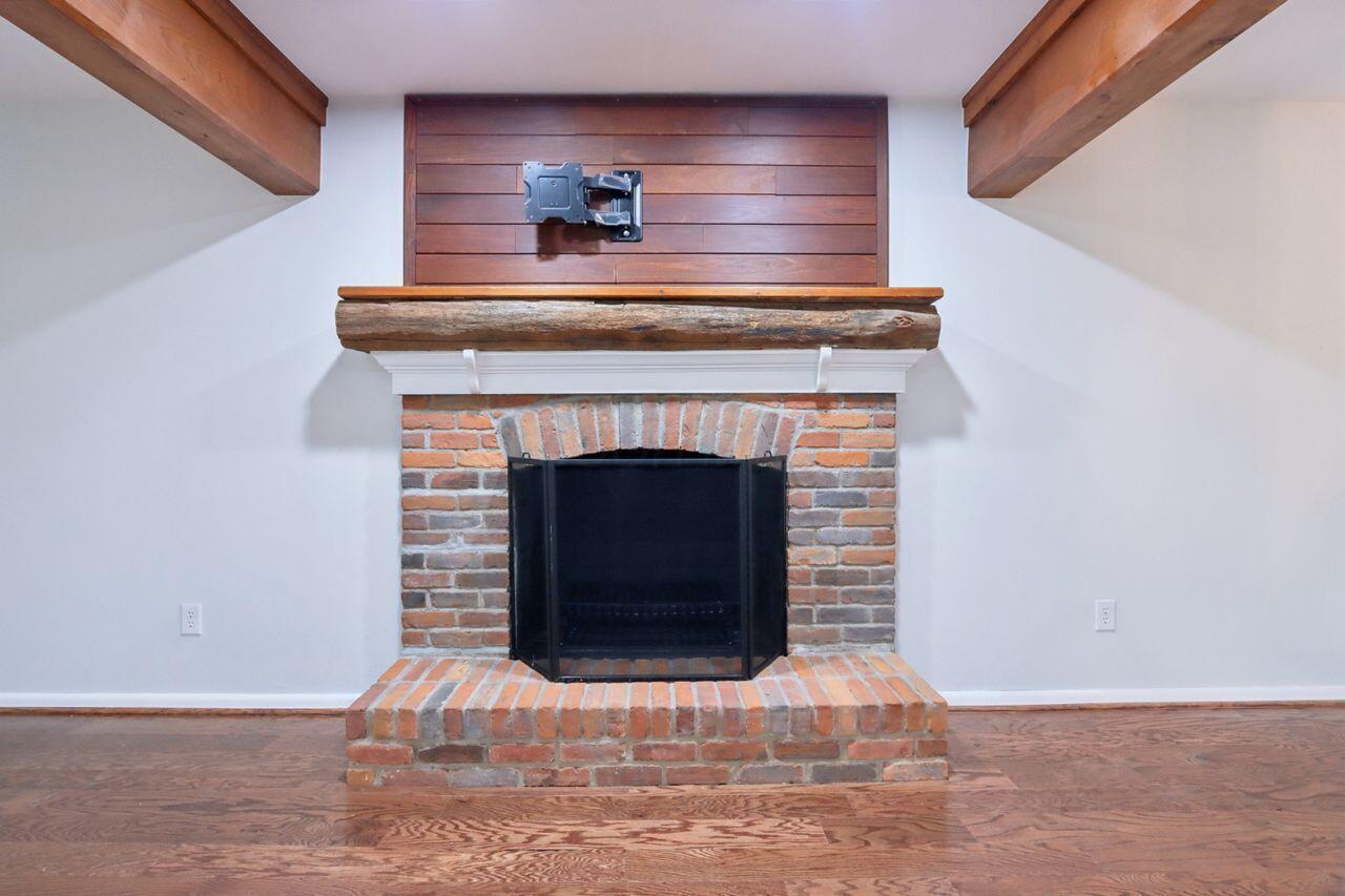 730 Mohican Way Property Photo 8